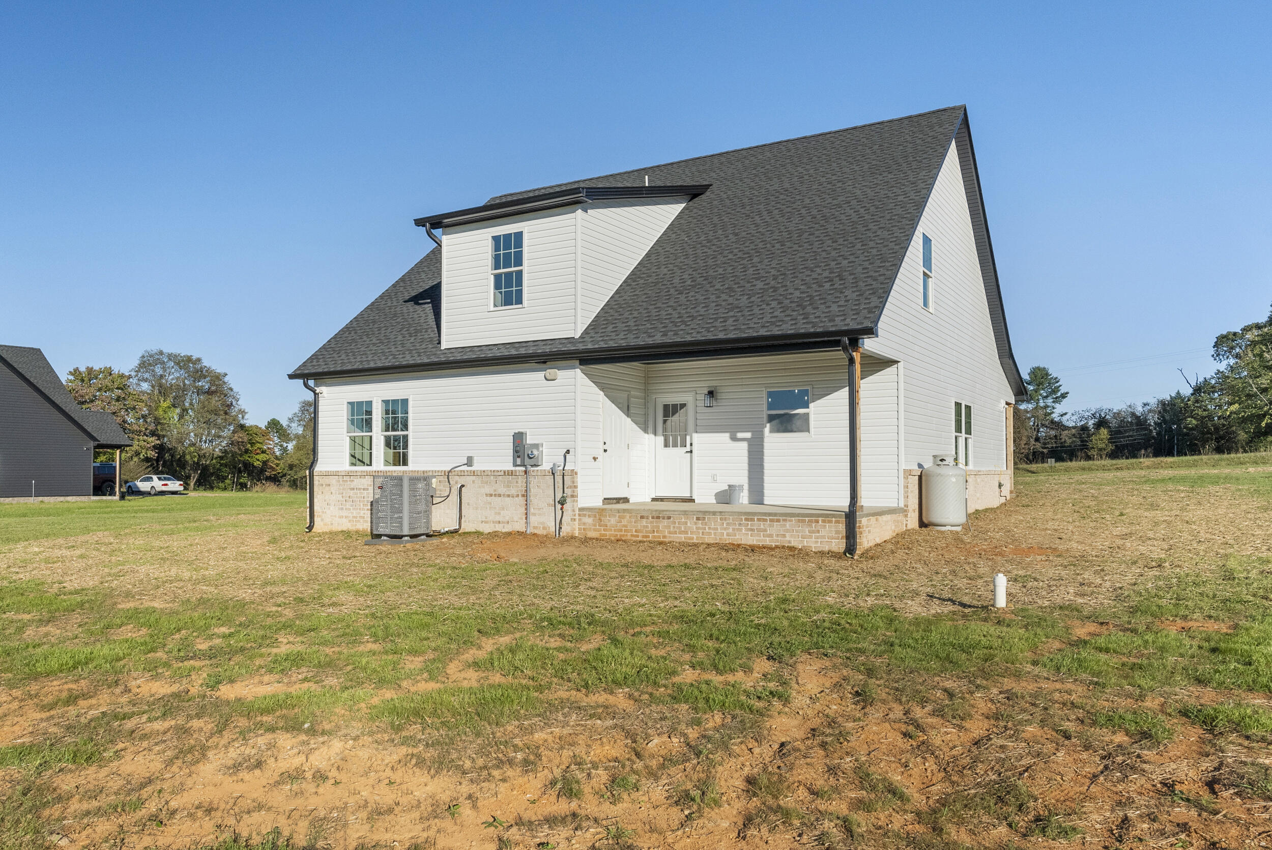 1686 Crab Orchard Rd, Huddleston, Virginia image 45