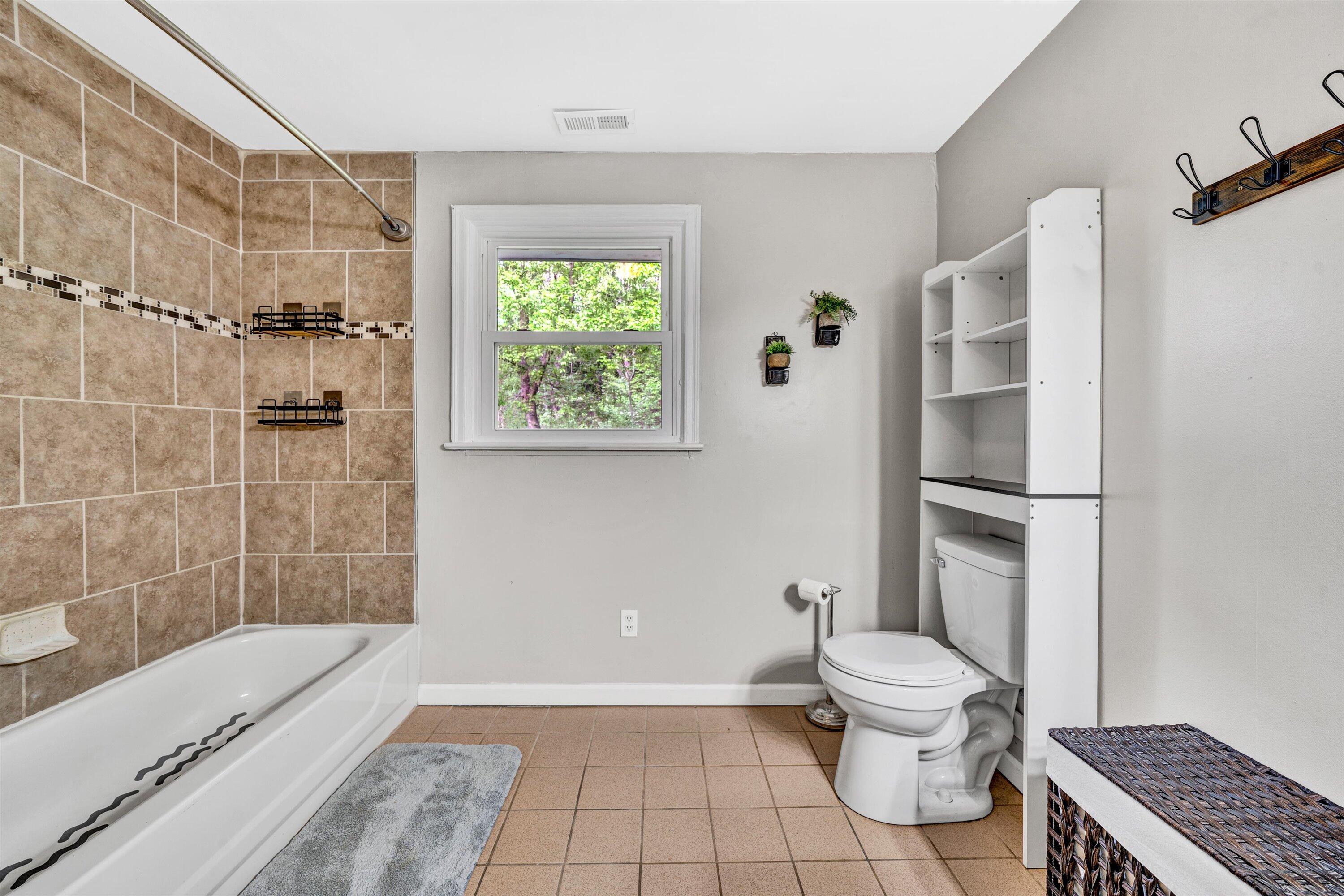 3826 Cravens Creek Rd, Roanoke, Virginia image 28