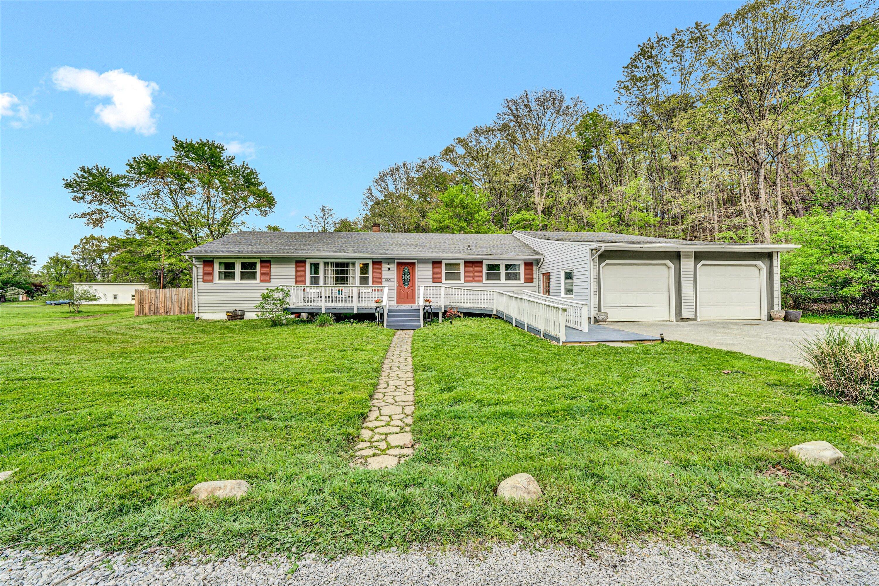 3826 Cravens Creek Rd, Roanoke, Virginia image 2