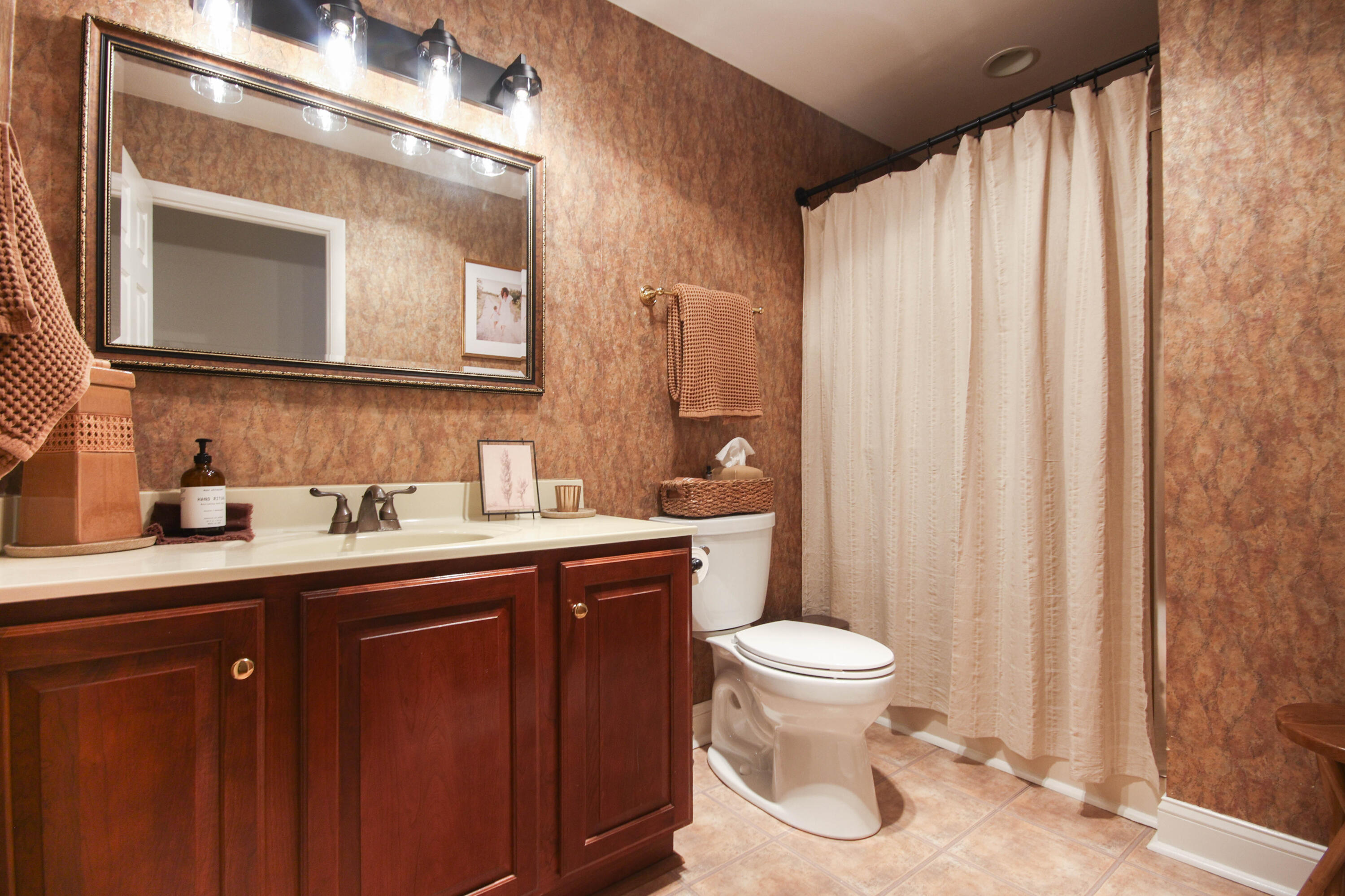 6898 Sugar Rum Ridge Rd, Roanoke, Virginia image 23