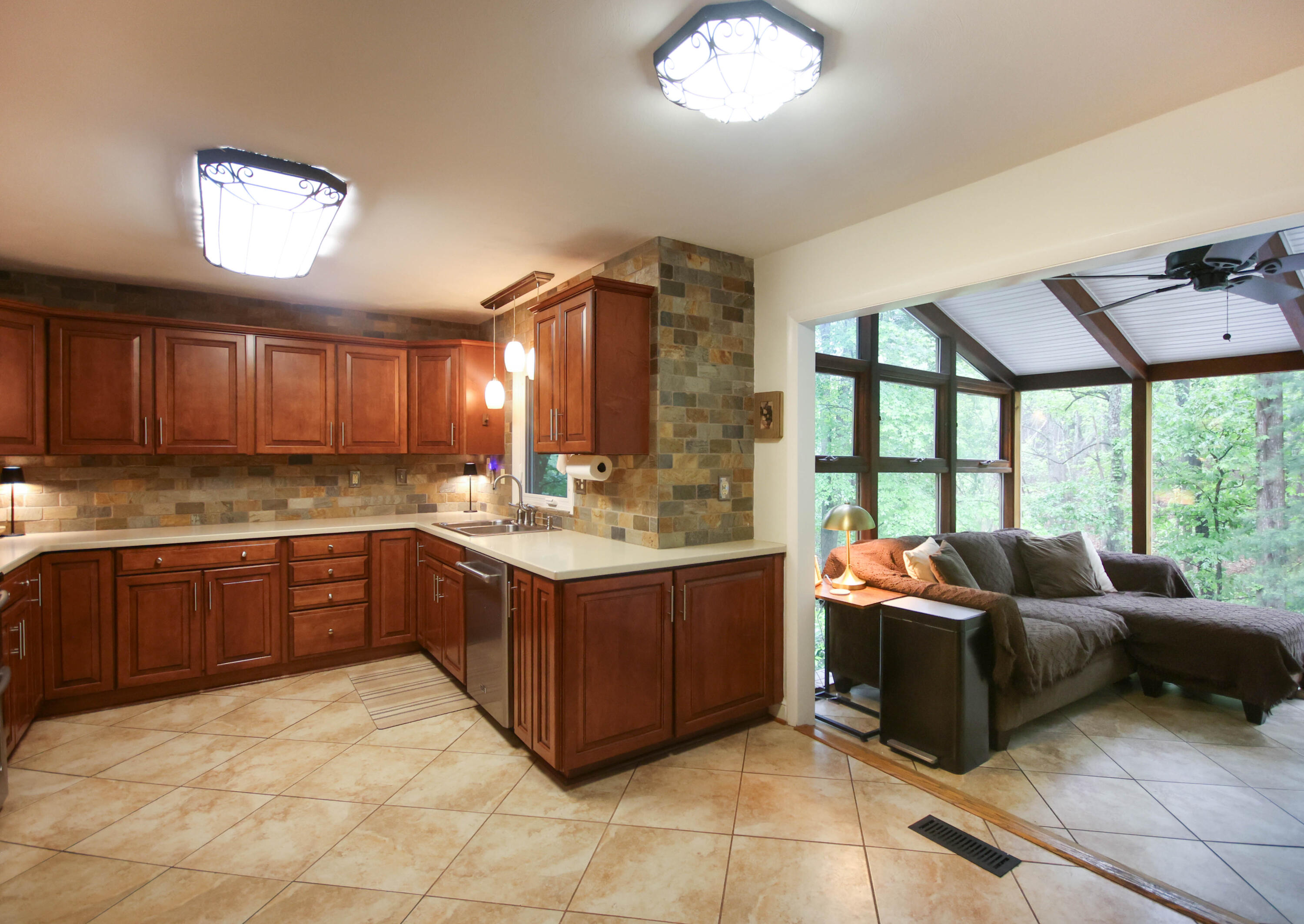 6898 Sugar Rum Ridge Rd, Roanoke, Virginia image 12