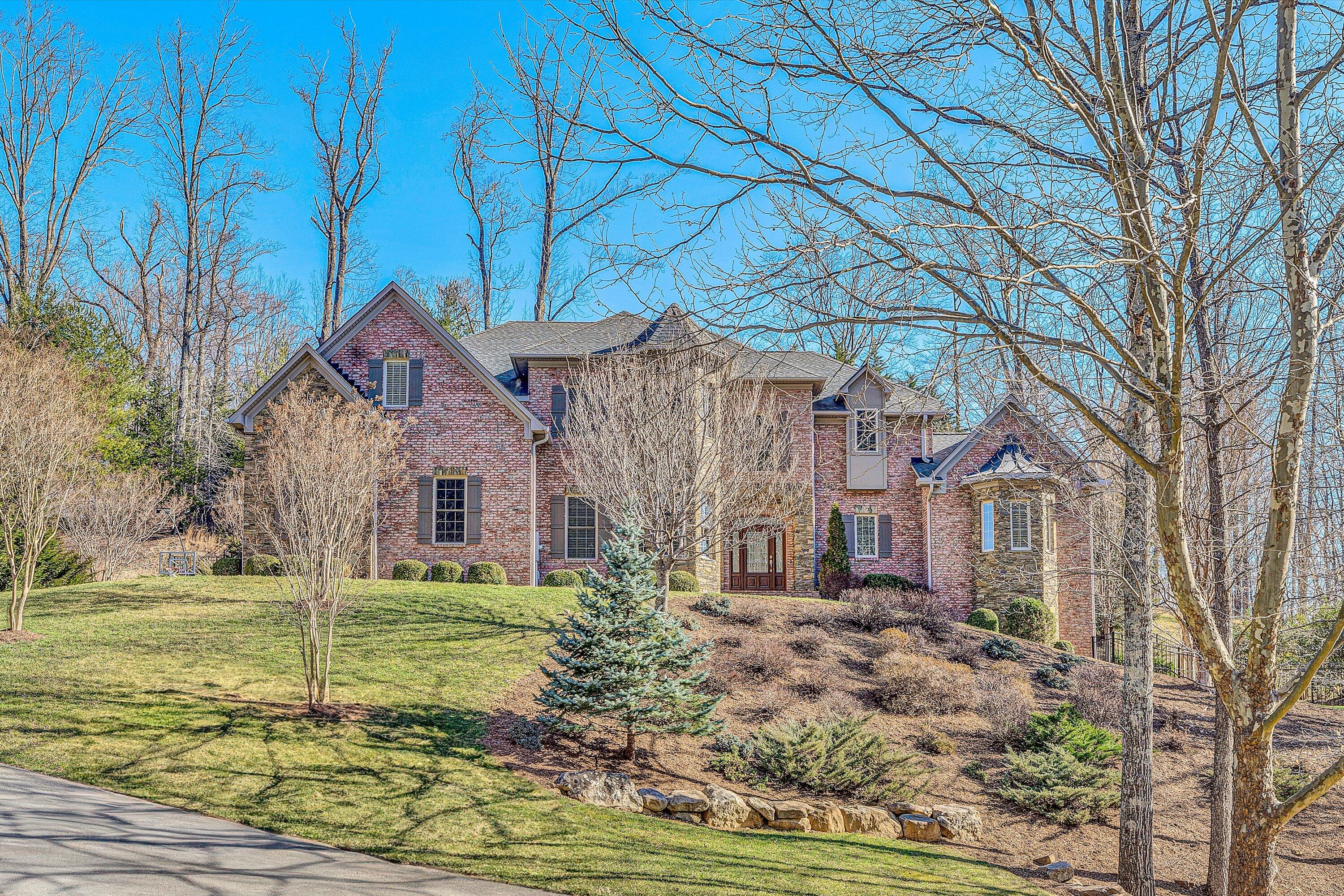 6491 Hidden Woods Dr, Roanoke, Virginia image 4
