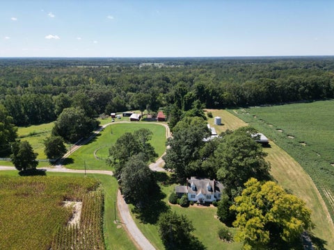 Vacant Land For Sale - 300 Rawlsdale Rd<br/> Courtland, VA 23837