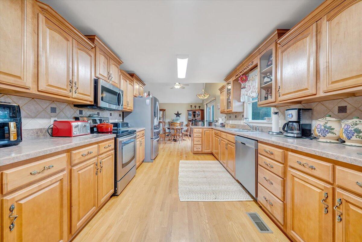 1341 Johnsbury Ct, Roanoke, Virginia image 13