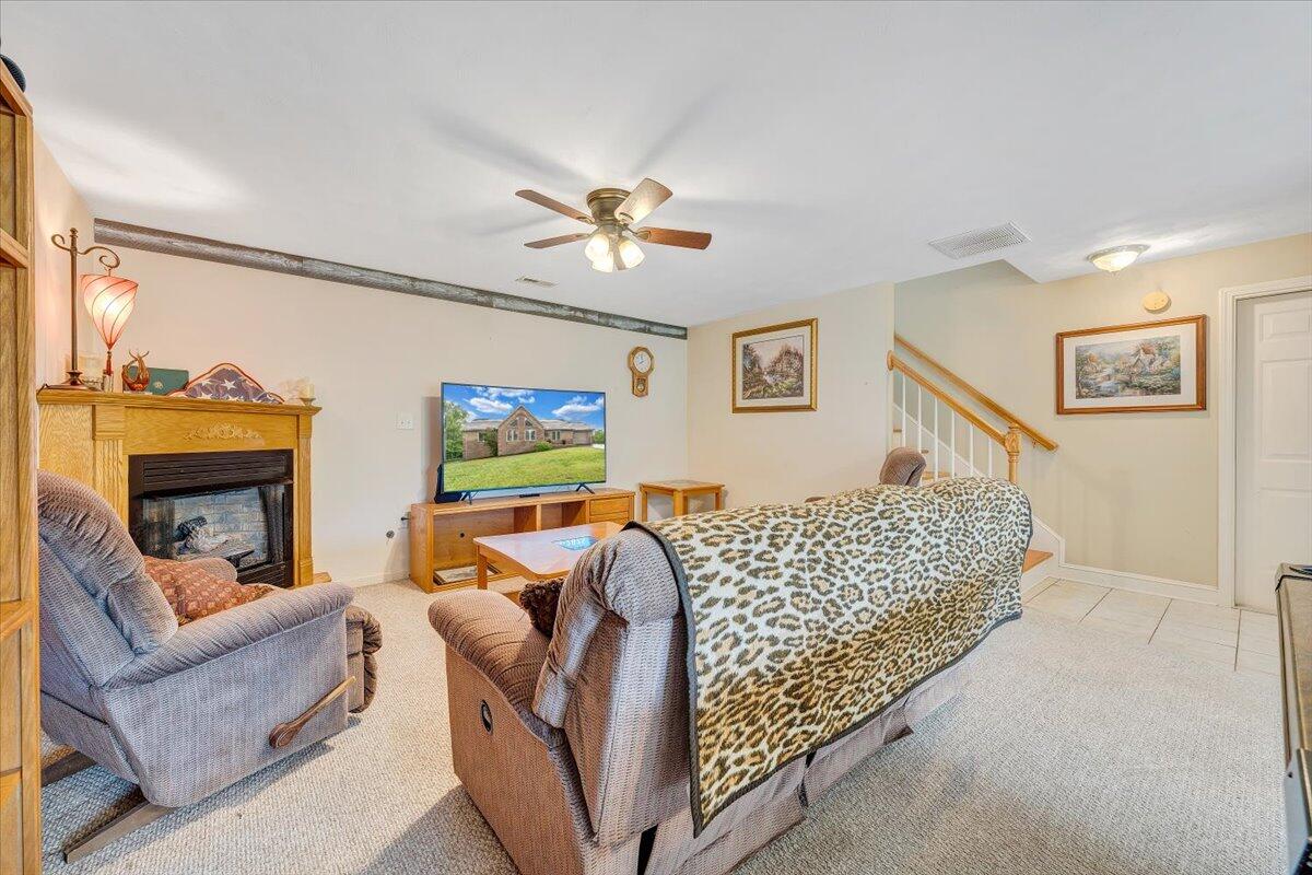 1341 Johnsbury Ct, Roanoke, Virginia image 25