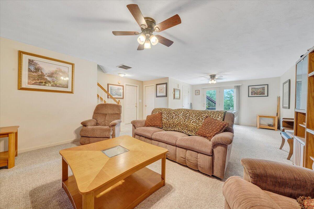 1341 Johnsbury Ct, Roanoke, Virginia image 27