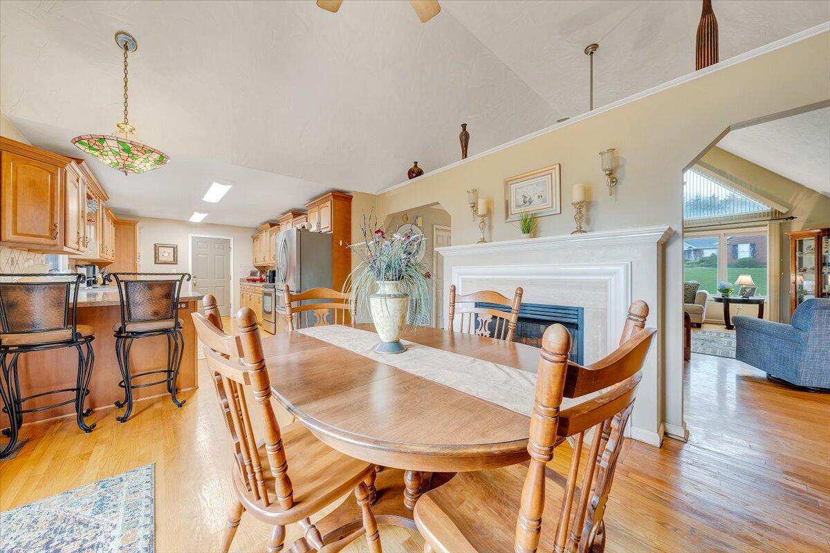 1341 Johnsbury Ct, Roanoke, Virginia image 11