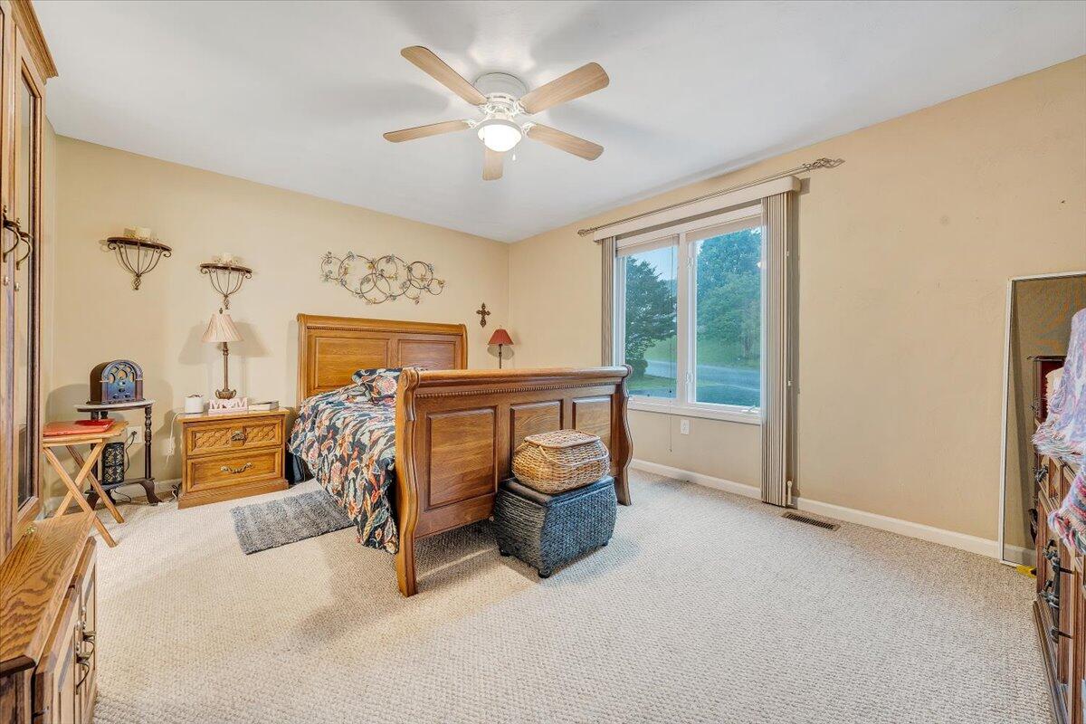 1341 Johnsbury Ct, Roanoke, Virginia image 31