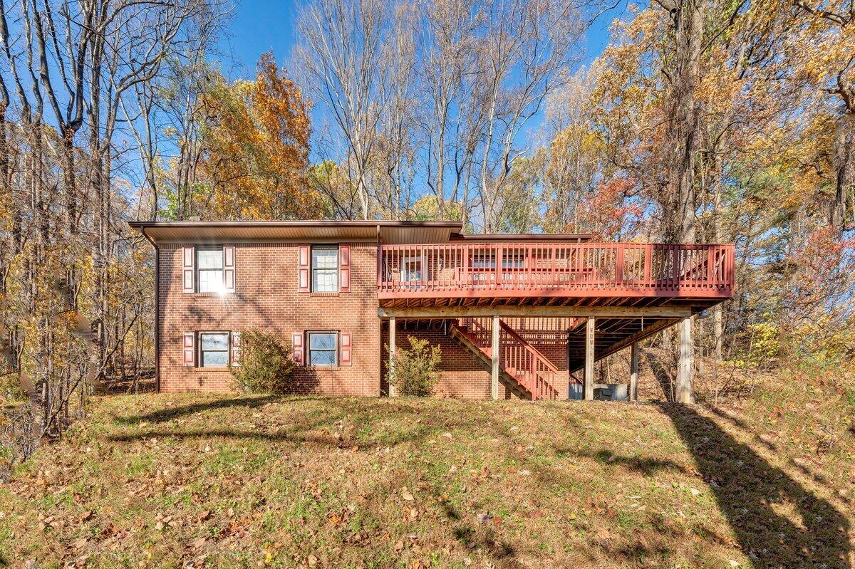 590 Rolling Hill Dr, Rocky Mount, Virginia image 1