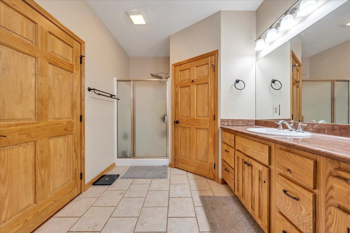 181 Borderline Rd, Willis, Virginia image 28