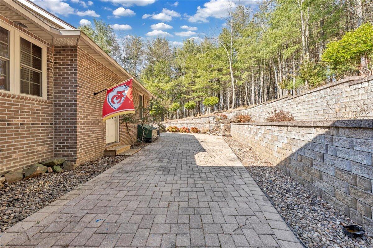 181 Borderline Rd, Willis, Virginia image 41