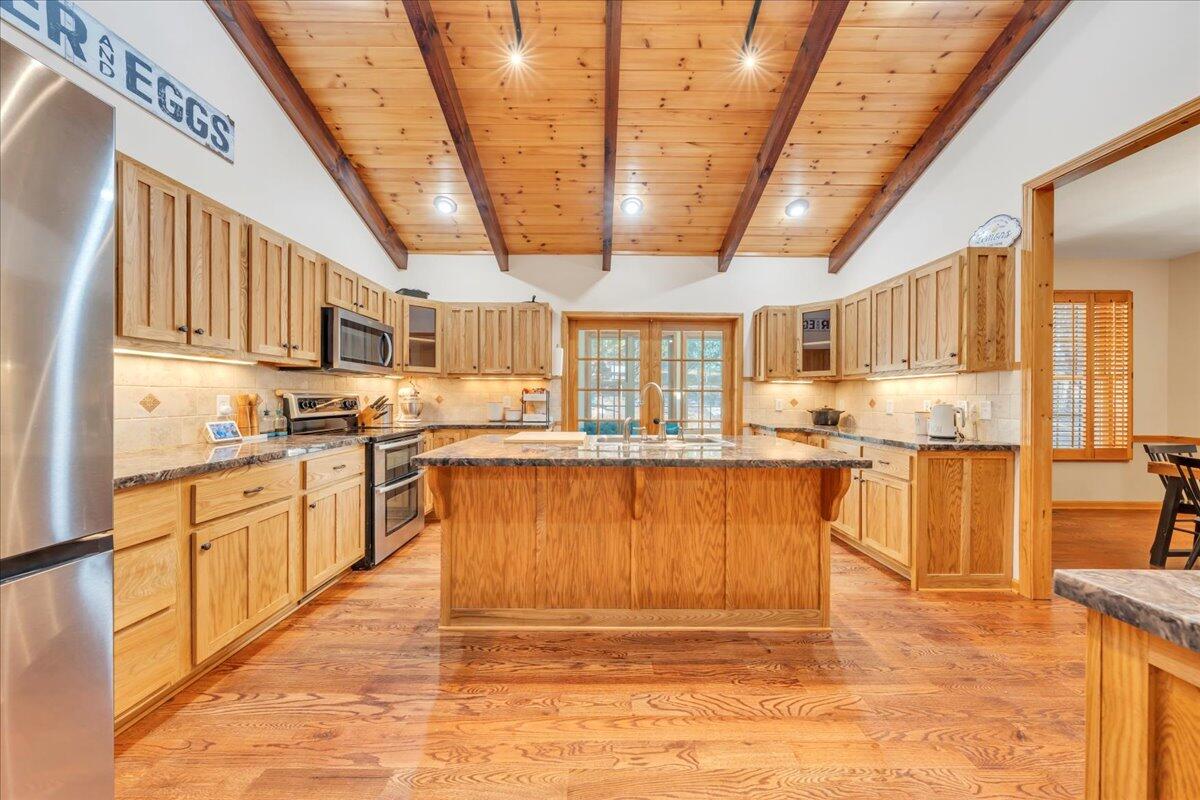 181 Borderline Rd, Willis, Virginia image 11