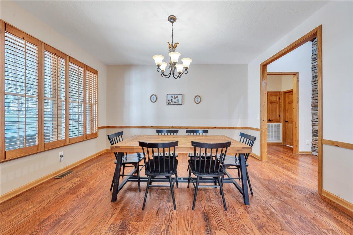 181 Borderline Rd, Willis, Virginia image 18