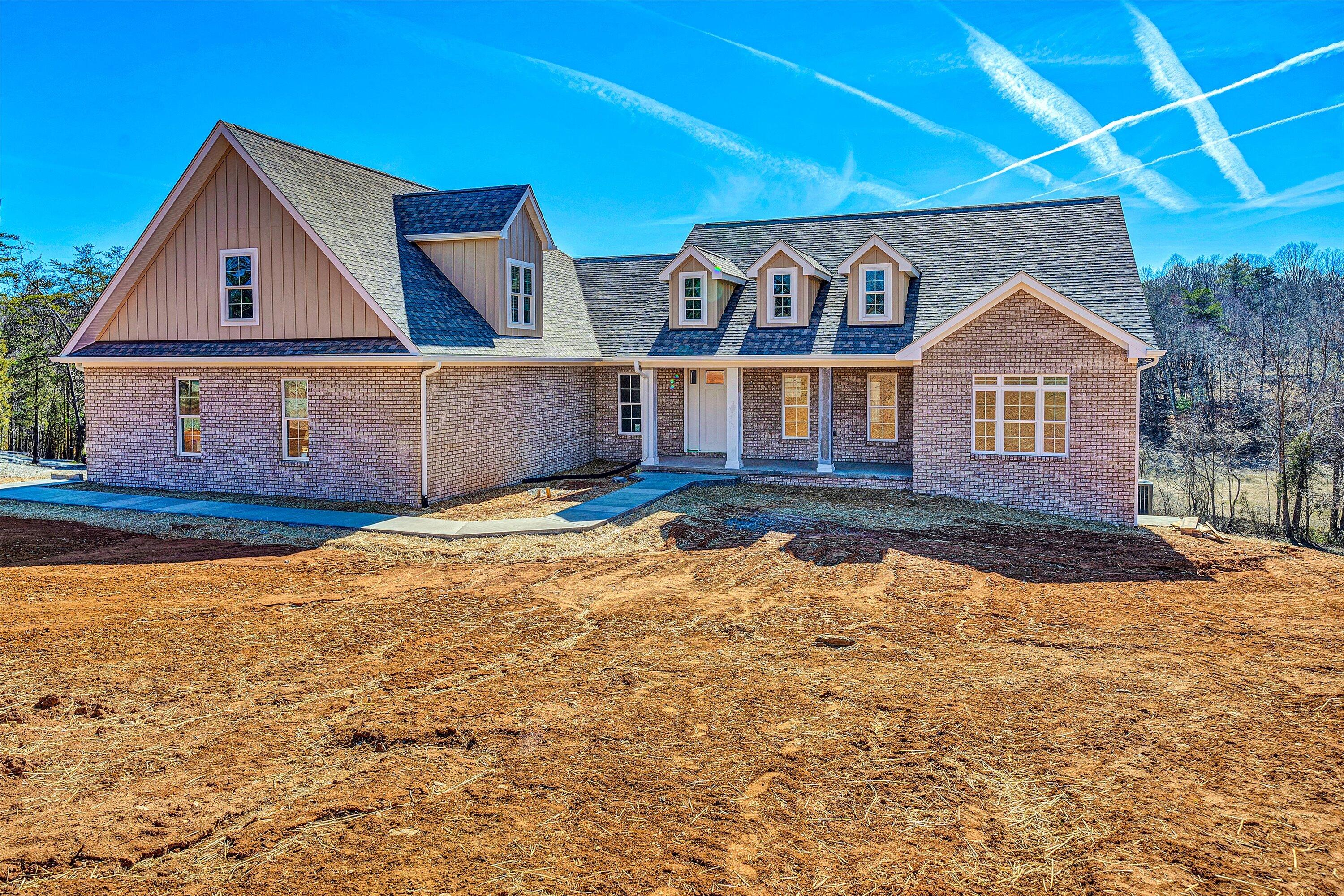 633 Nyle Ridge Rd, Wirtz, Virginia image 3