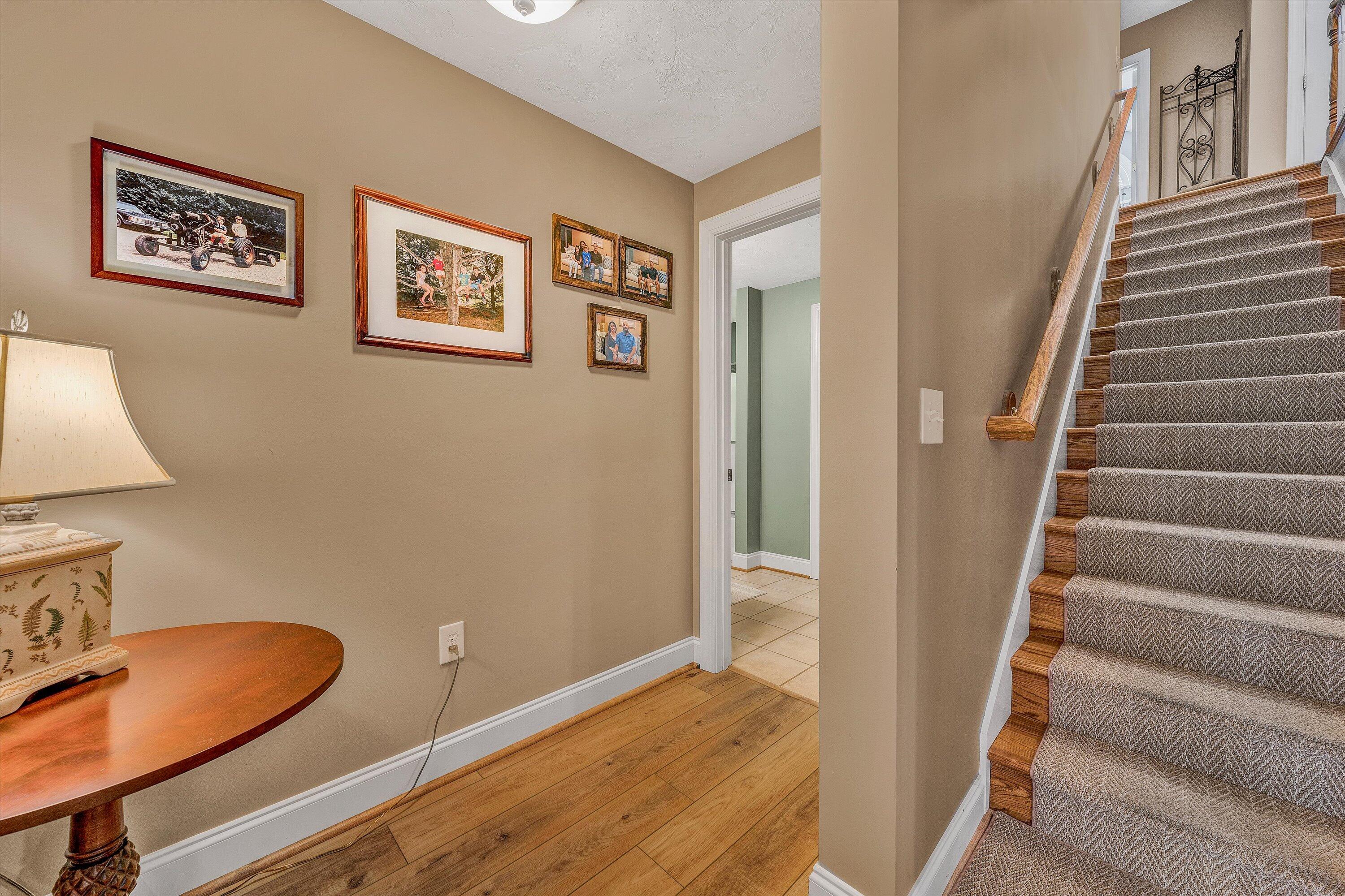 1028 Marie Dr, Huddleston, Virginia image 38