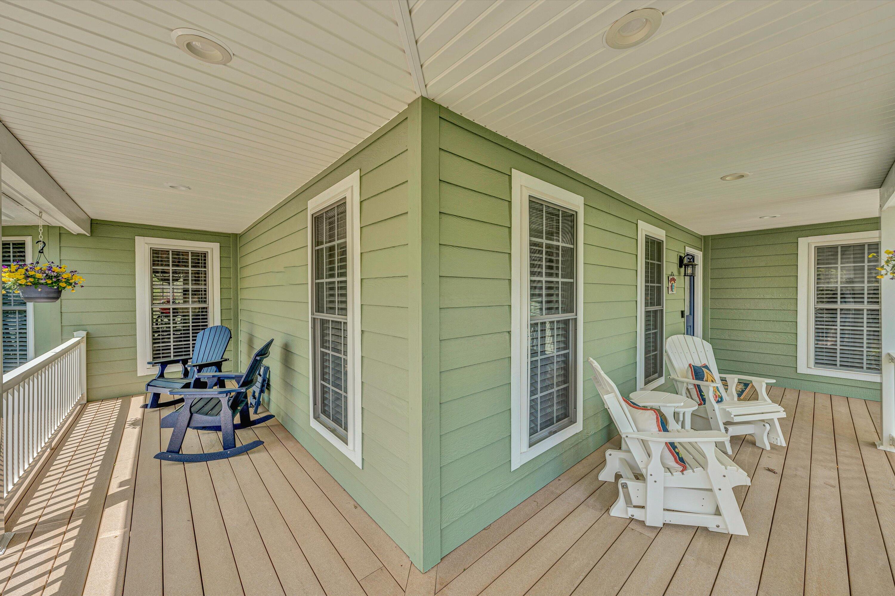 1028 Marie Dr, Huddleston, Virginia image 17