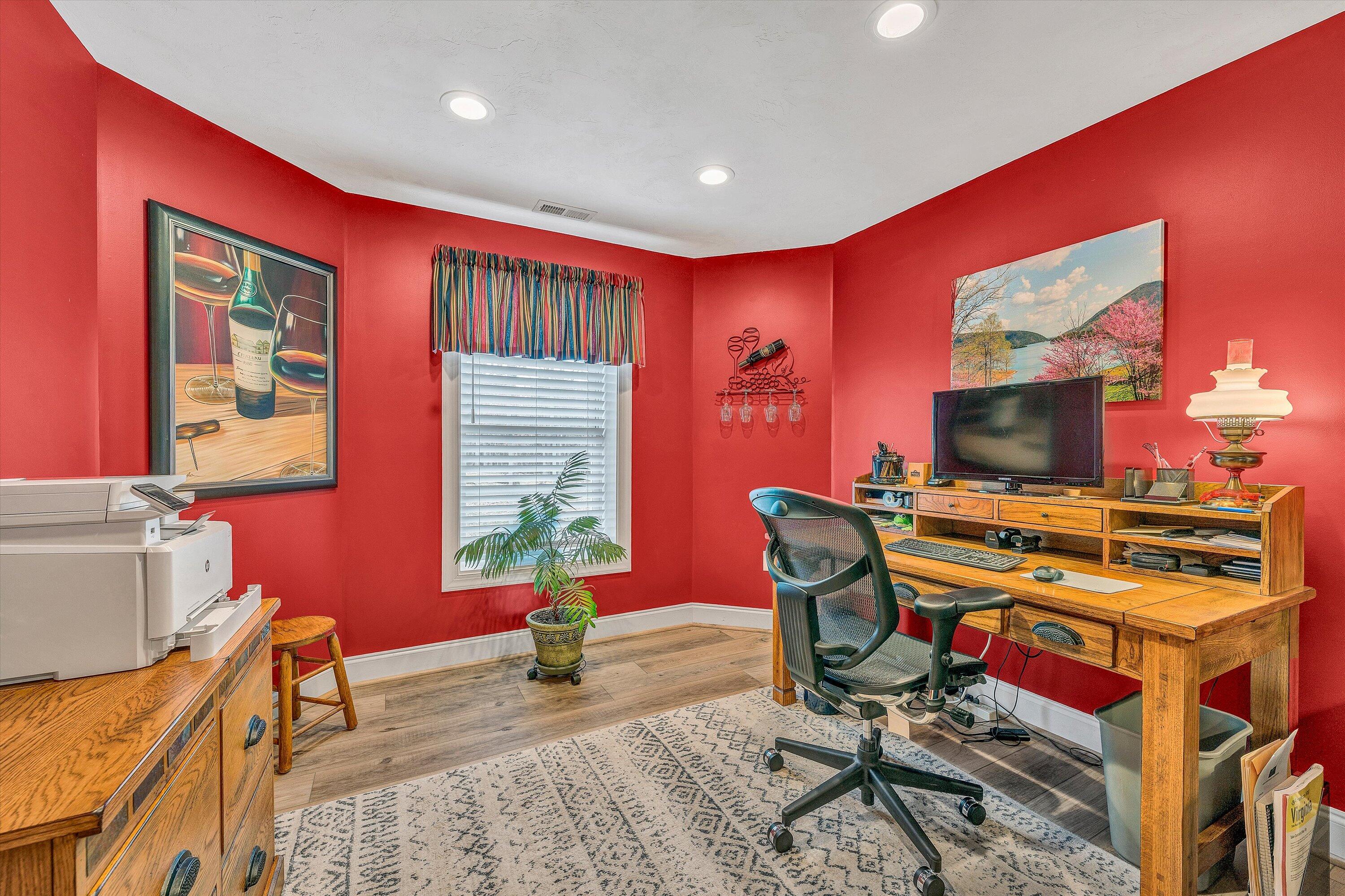 1028 Marie Dr, Huddleston, Virginia image 41