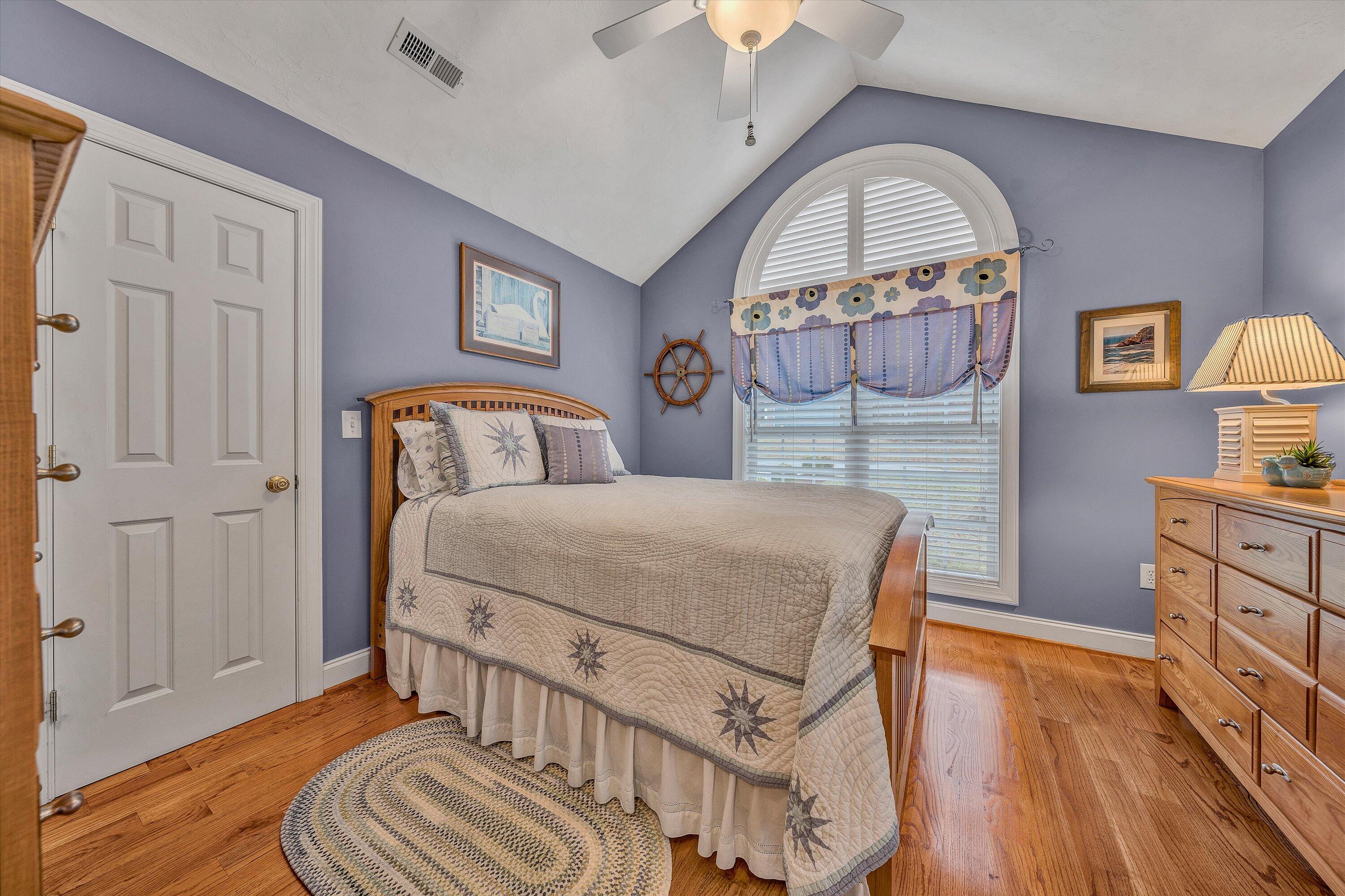 1028 Marie Dr, Huddleston, Virginia image 30