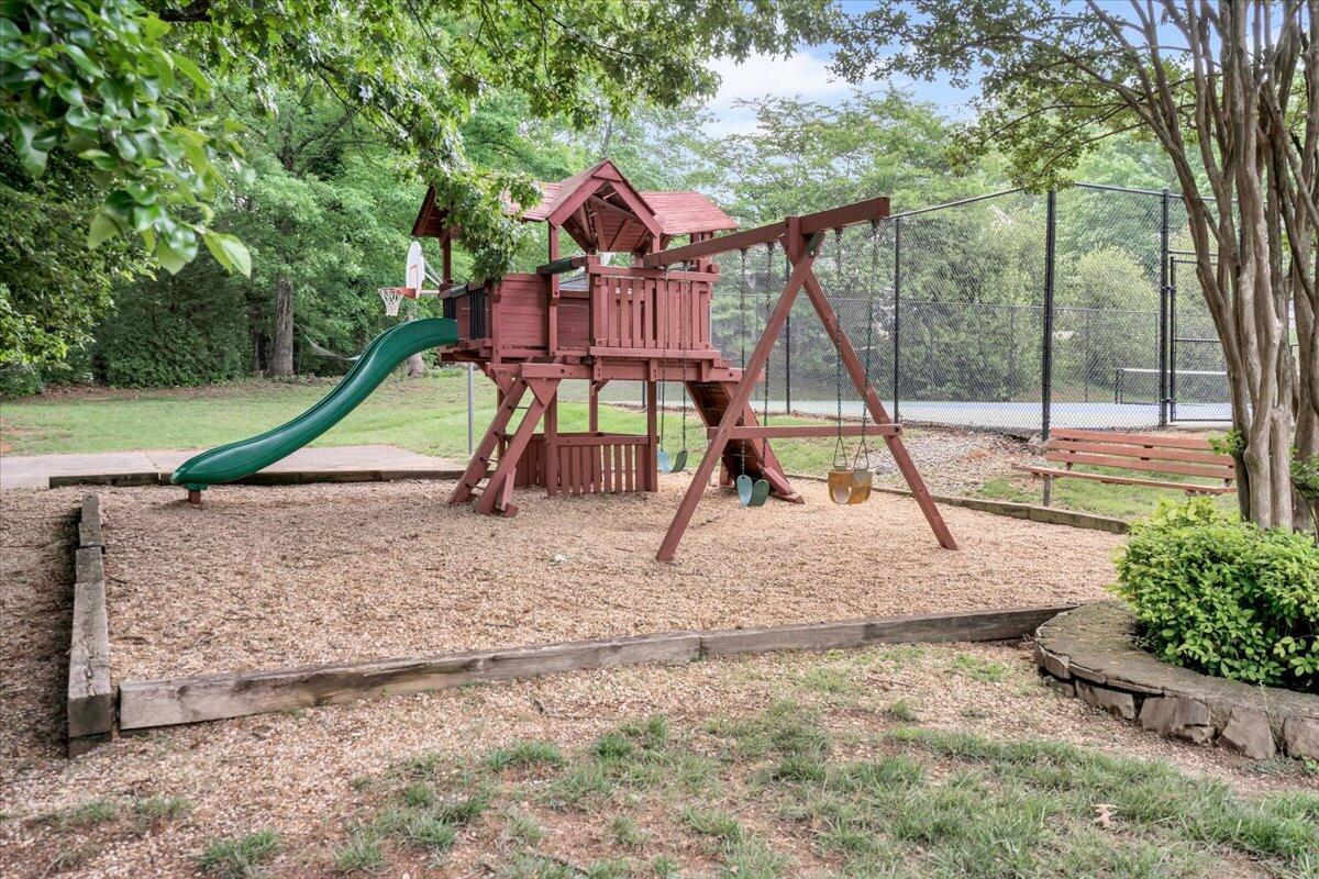 4554 Summerset Dr, Roanoke, Virginia image 37
