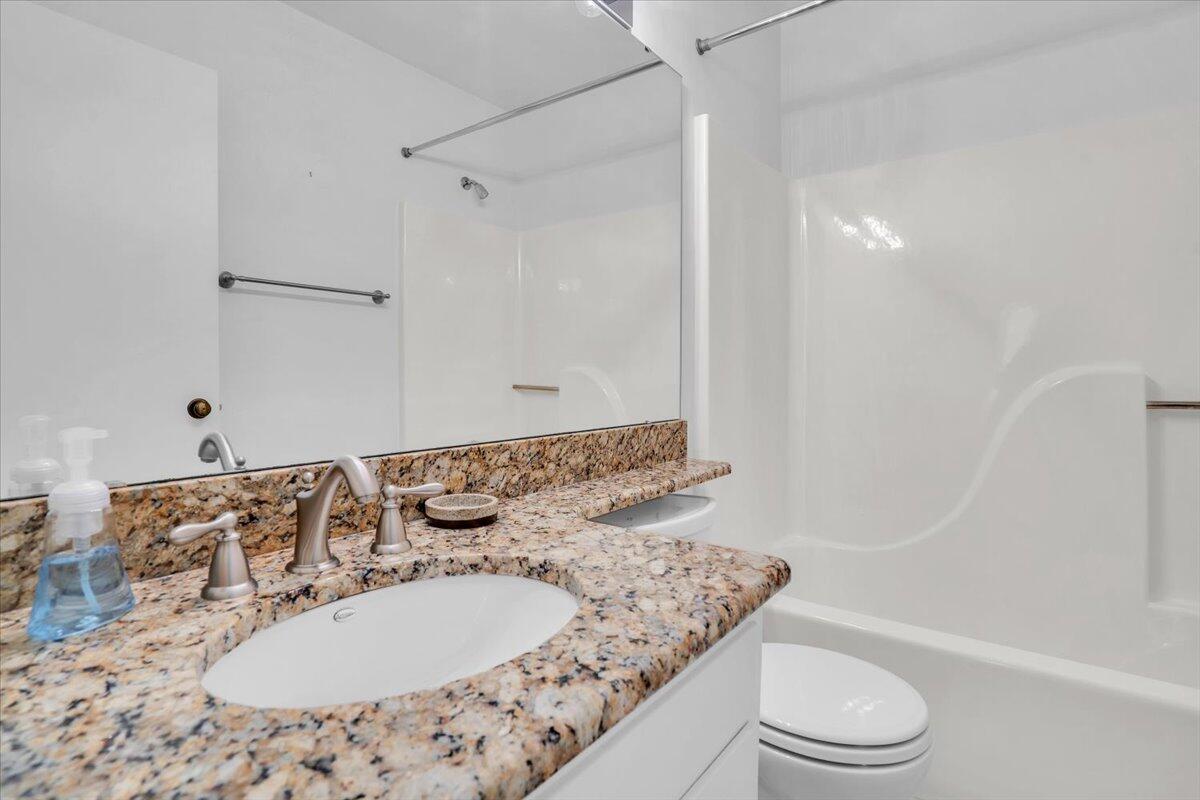 4554 Summerset Dr, Roanoke, Virginia image 18
