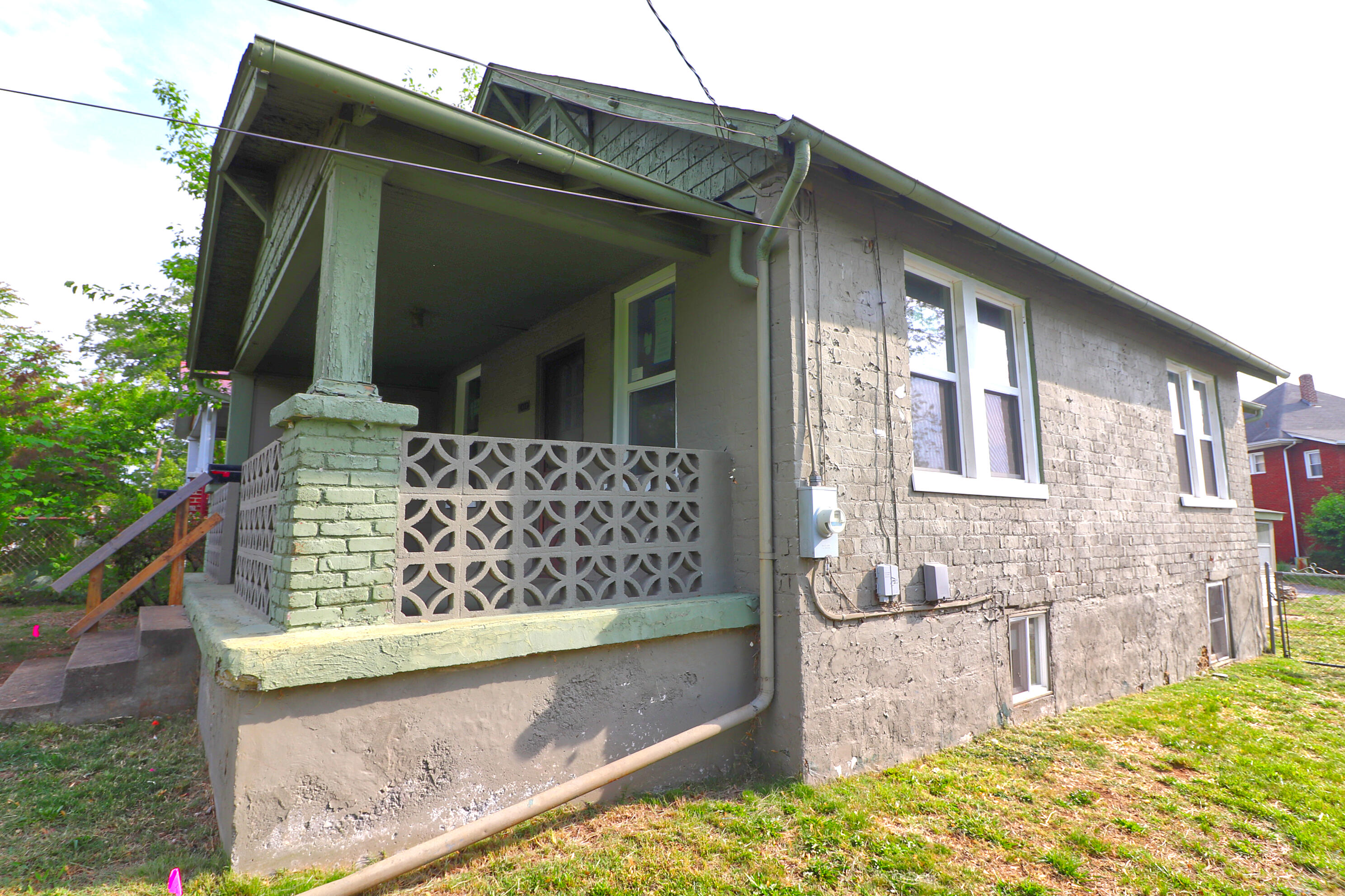 1412 9th St, Roanoke, Virginia image 2