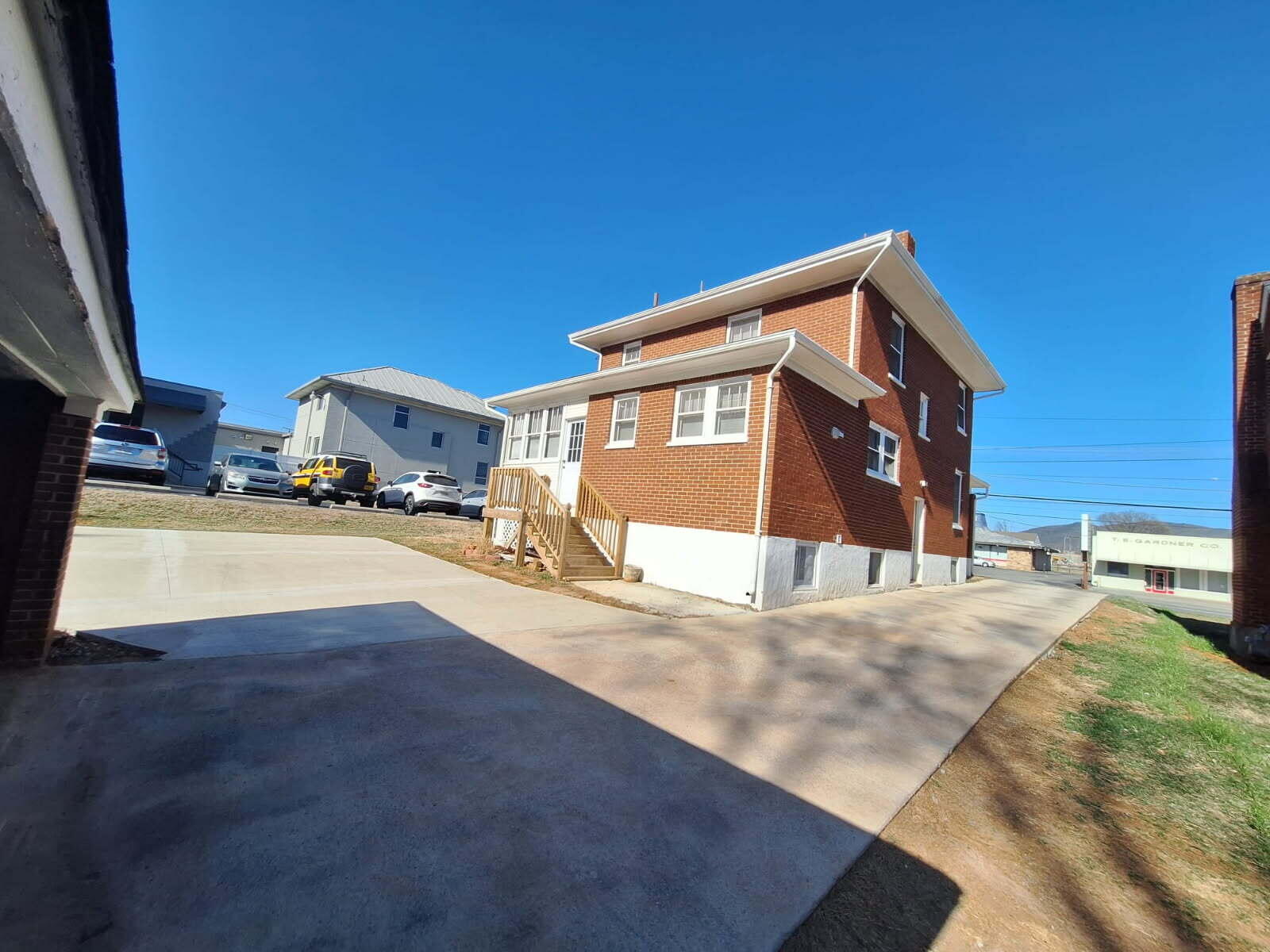 4322 Williamson Rd, Roanoke, Virginia image 3