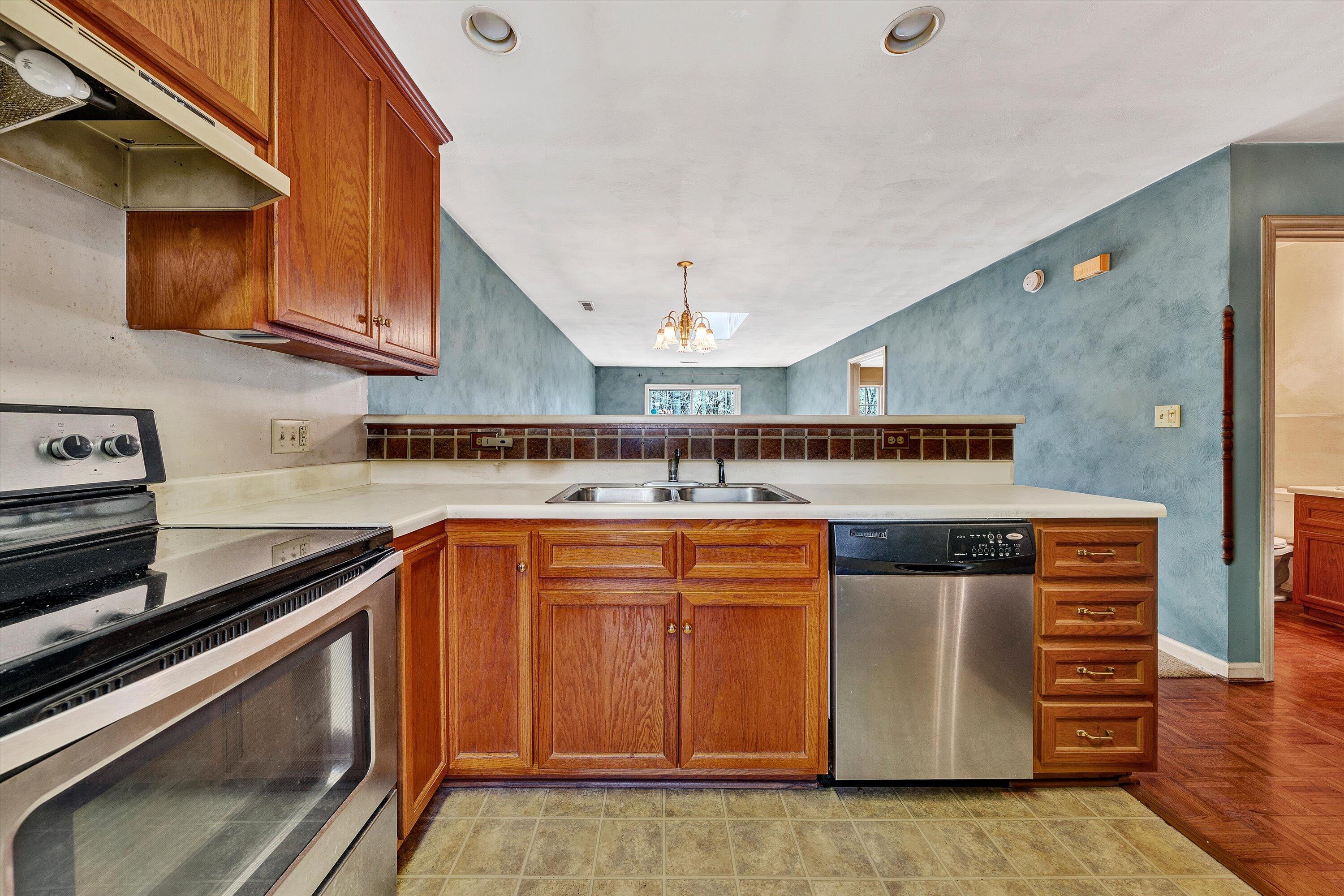 444 Tinkerview Dr, Cloverdale, Virginia image 7