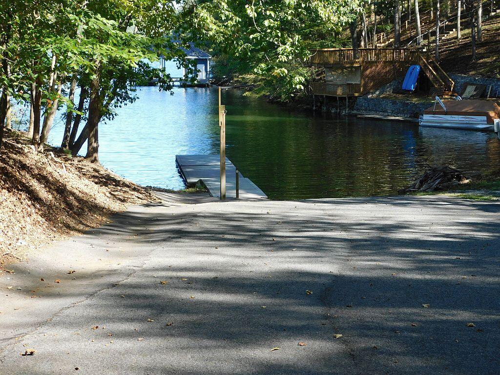 Hardy, Virginia 24101, United States, ,Land,Active,225168