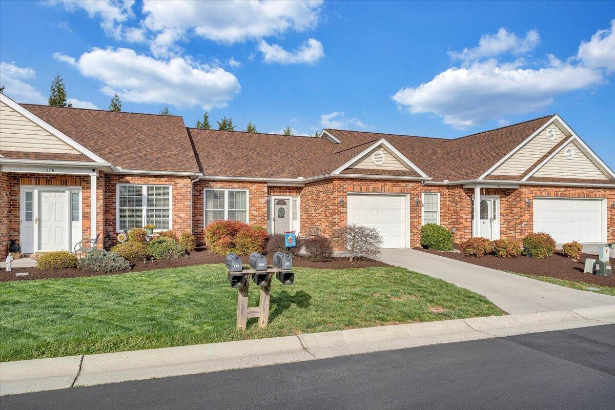 172 Cypress Ct, Roanoke, Virginia image 30