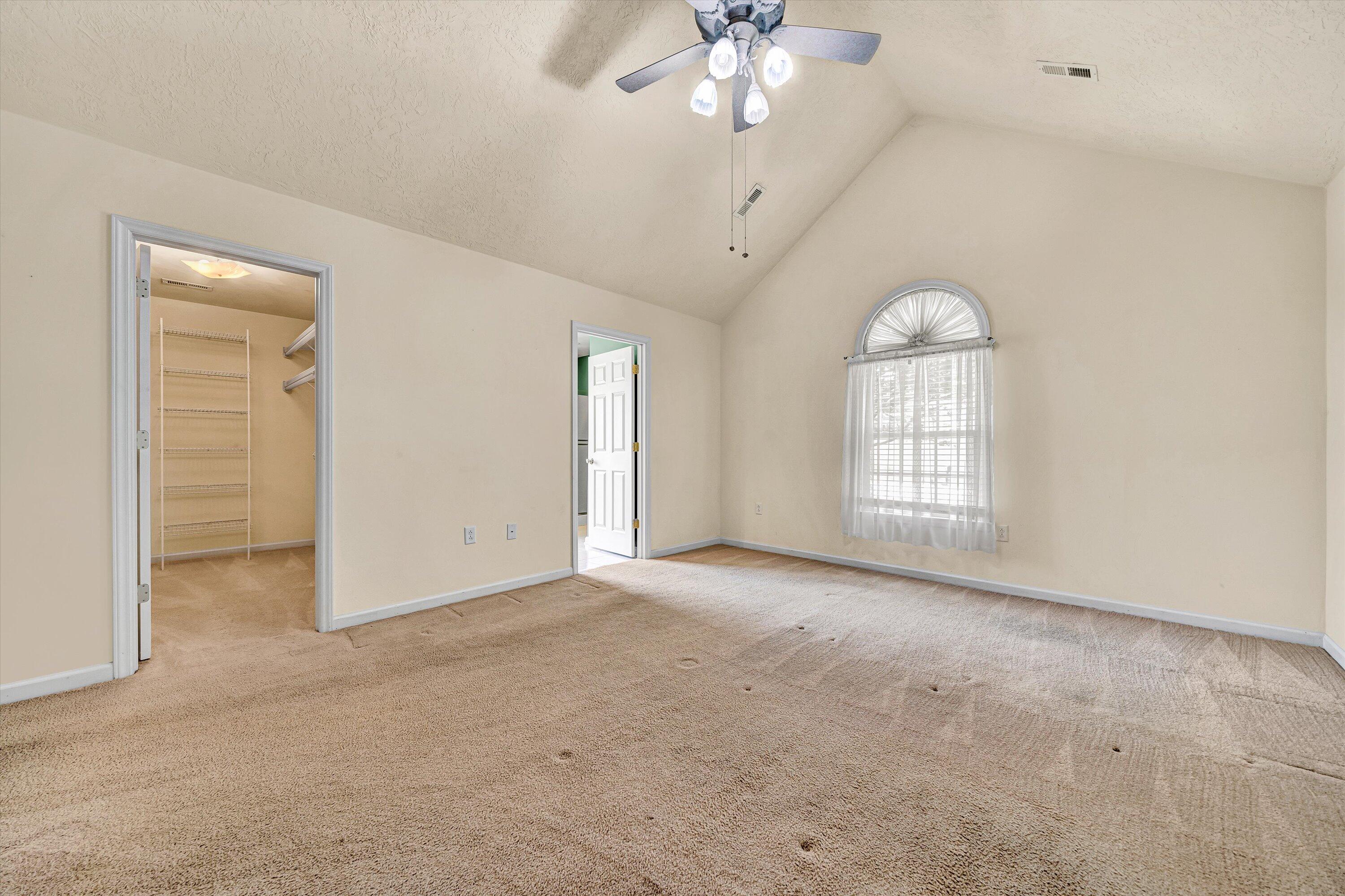 1801 Meadows Ct, Vinton, Virginia image 20