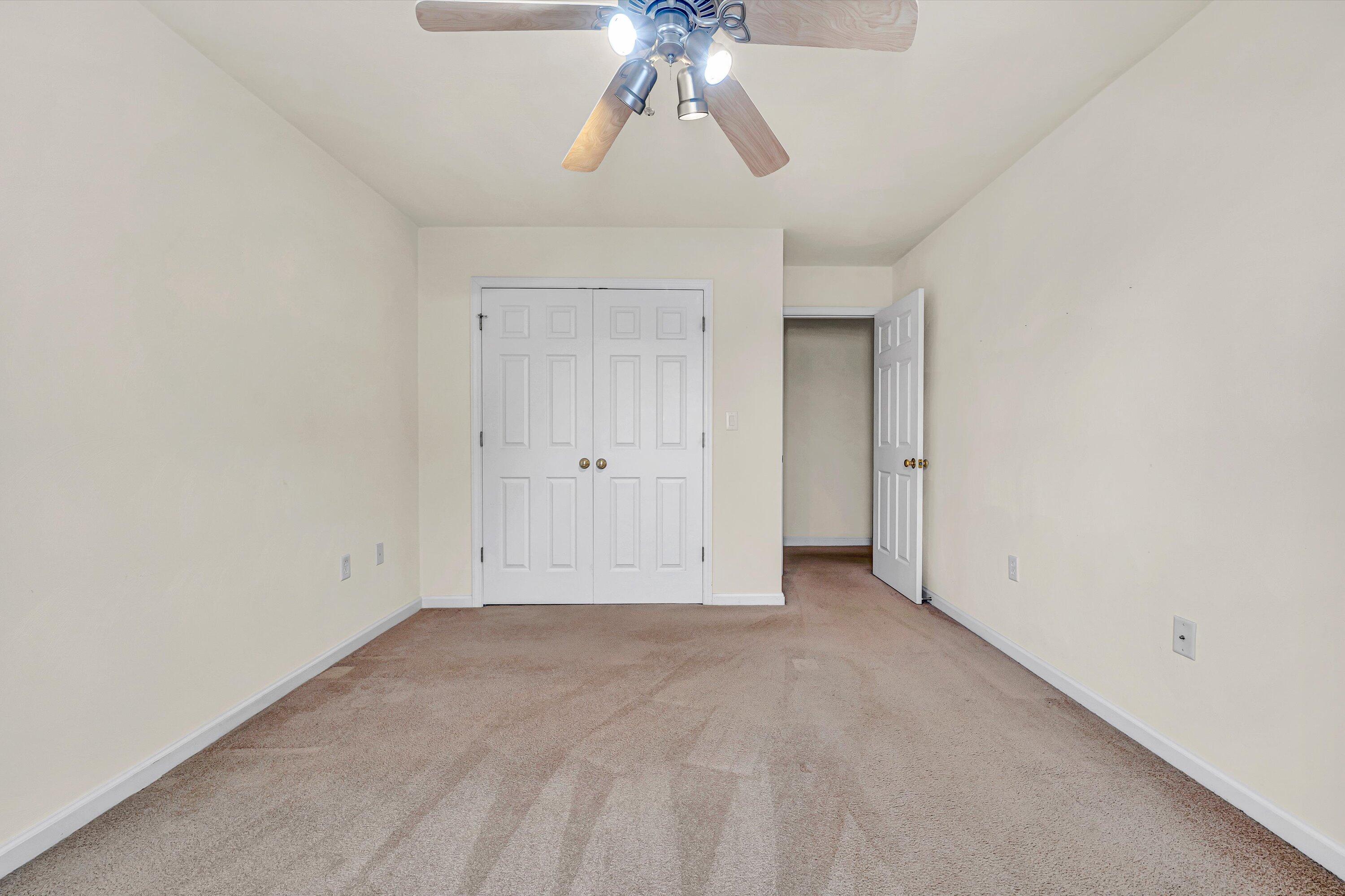 1801 Meadows Ct, Vinton, Virginia image 16