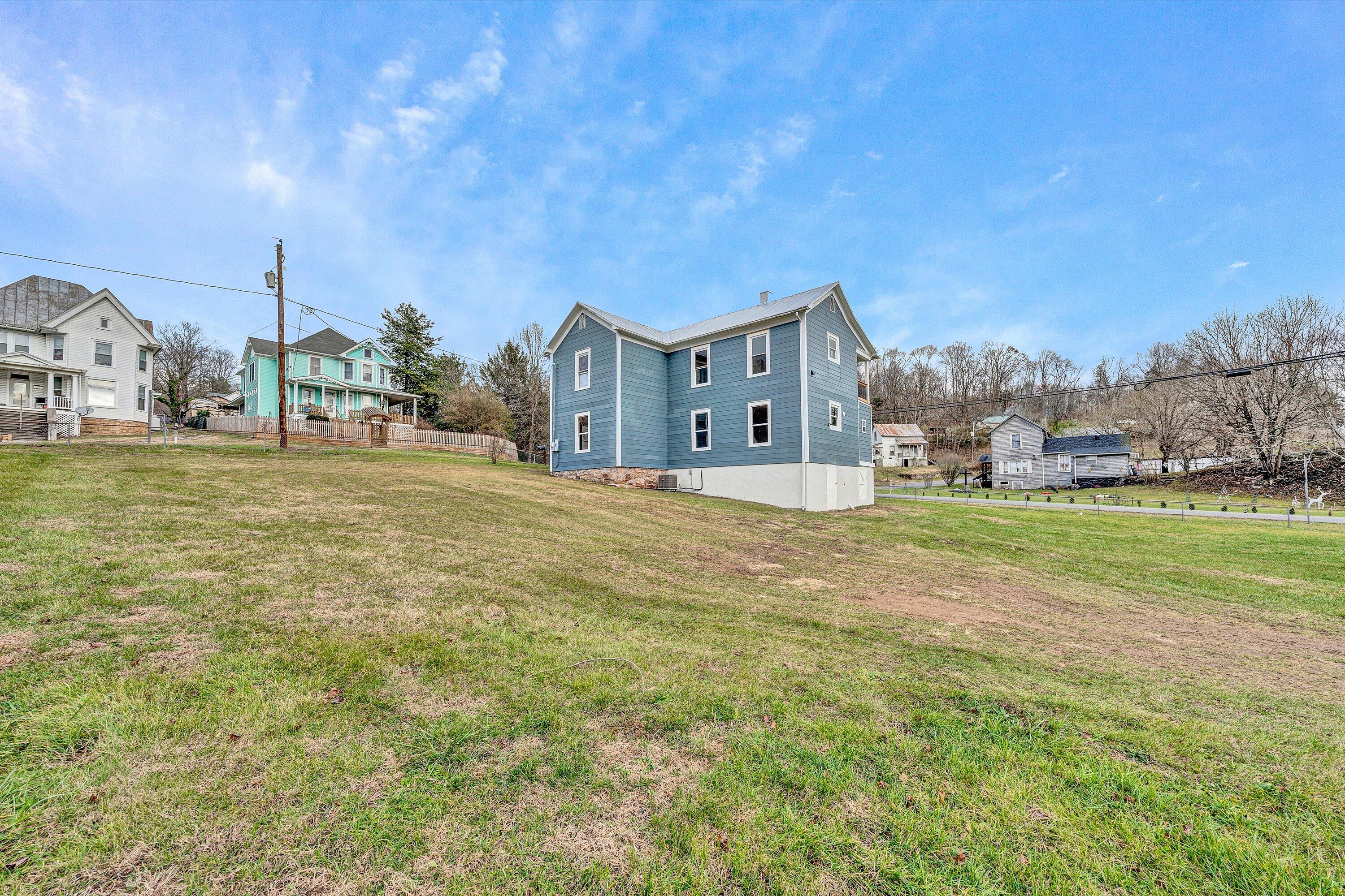 15 Second St, Eagle Rock, Virginia image 31