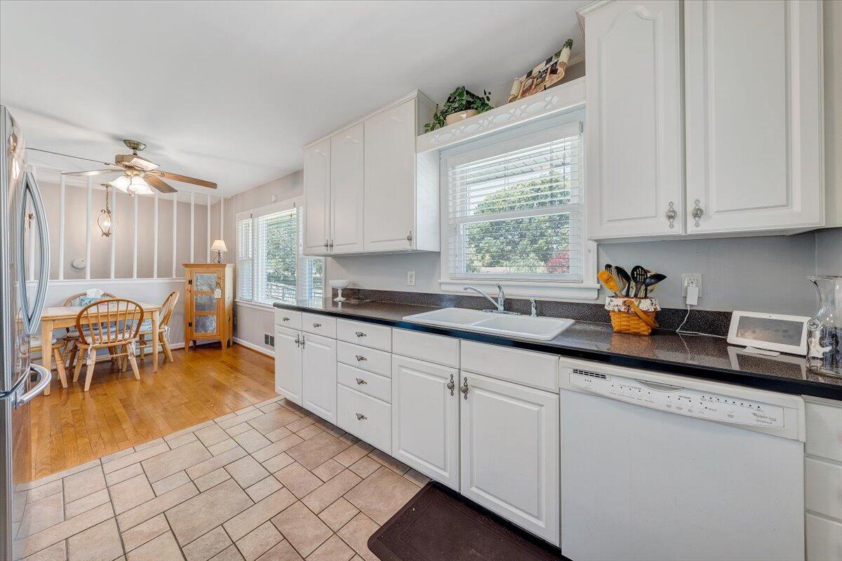 3301 Whittle St, Roanoke, Virginia image 16