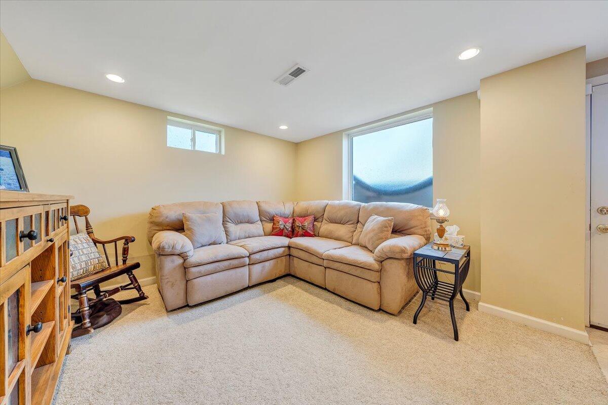 3301 Whittle St, Roanoke, Virginia image 26