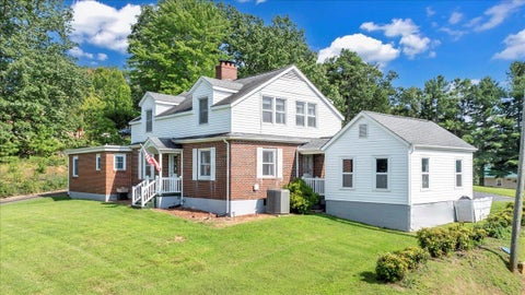Homes For Sale - 1500 Chatham Heights Rd<br/> Martinsville, VA 24112