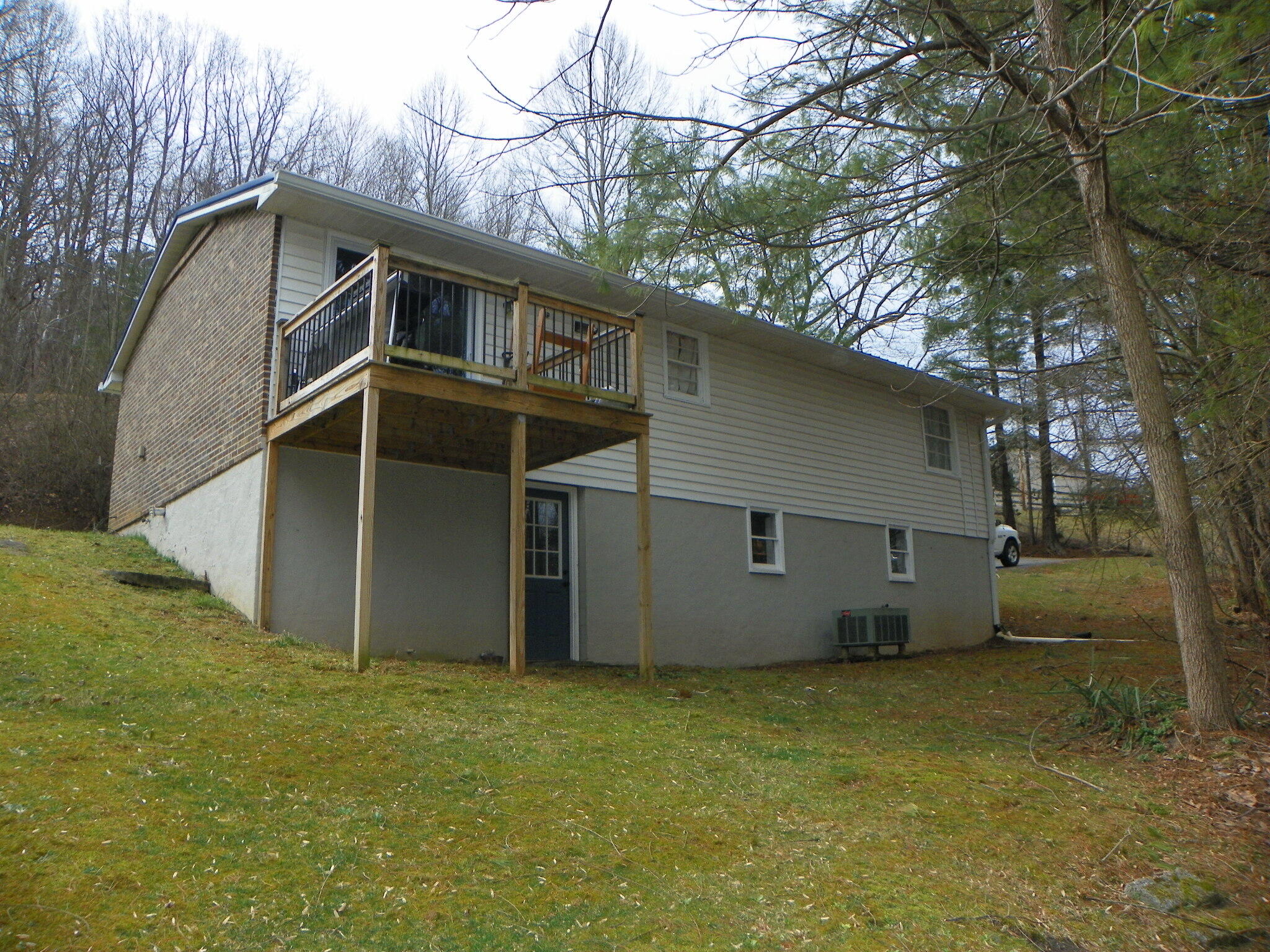 464 Pugh Mountain Rd, Marion, Virginia image 25