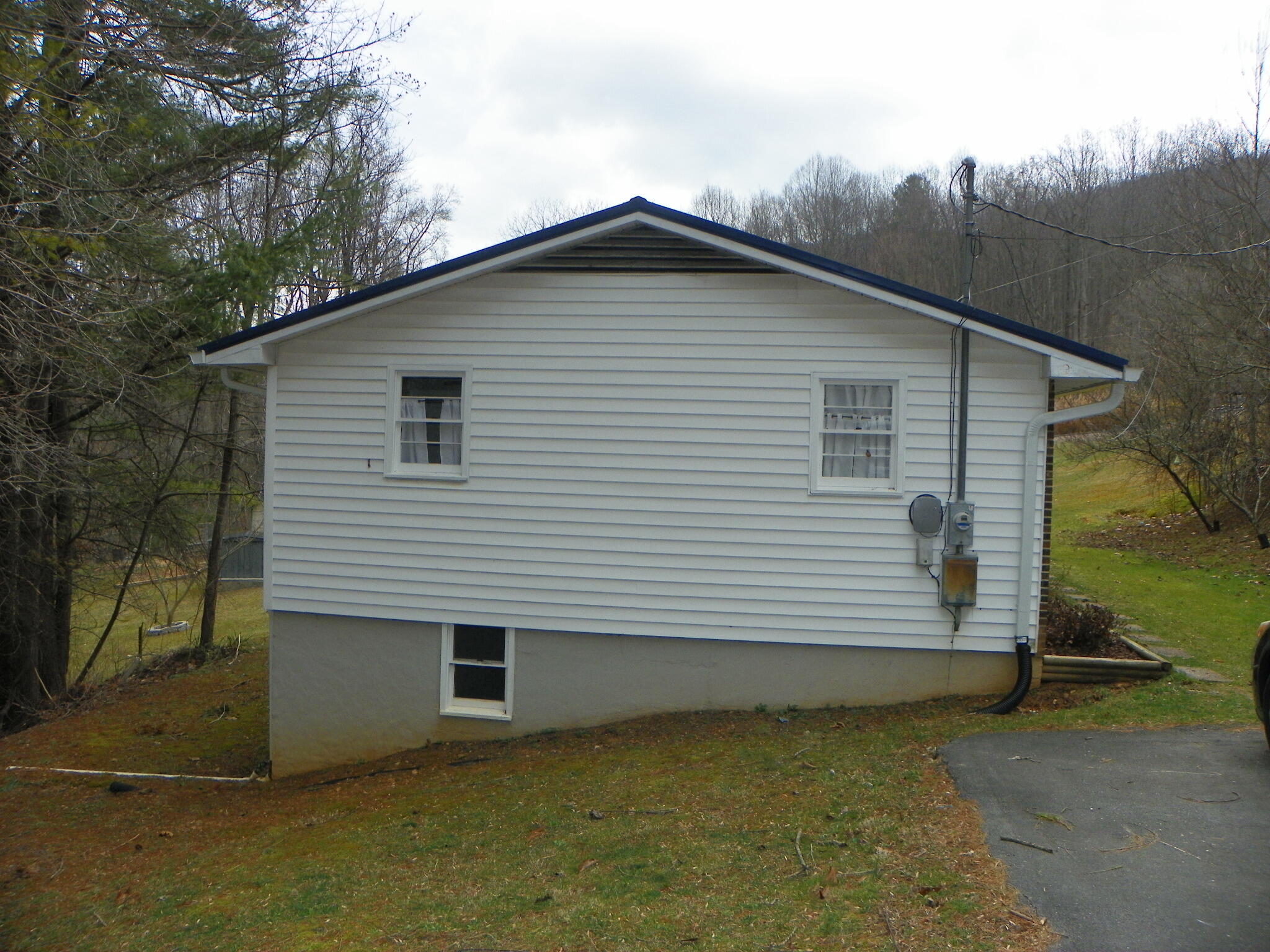 464 Pugh Mountain Rd, Marion, Virginia image 28