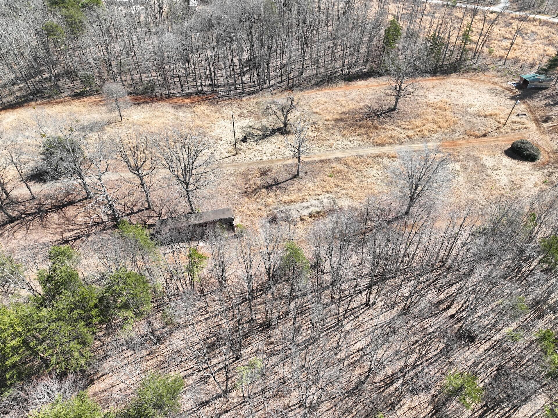 128 Green Oak Ln, Patrick Springs, Virginia image 33