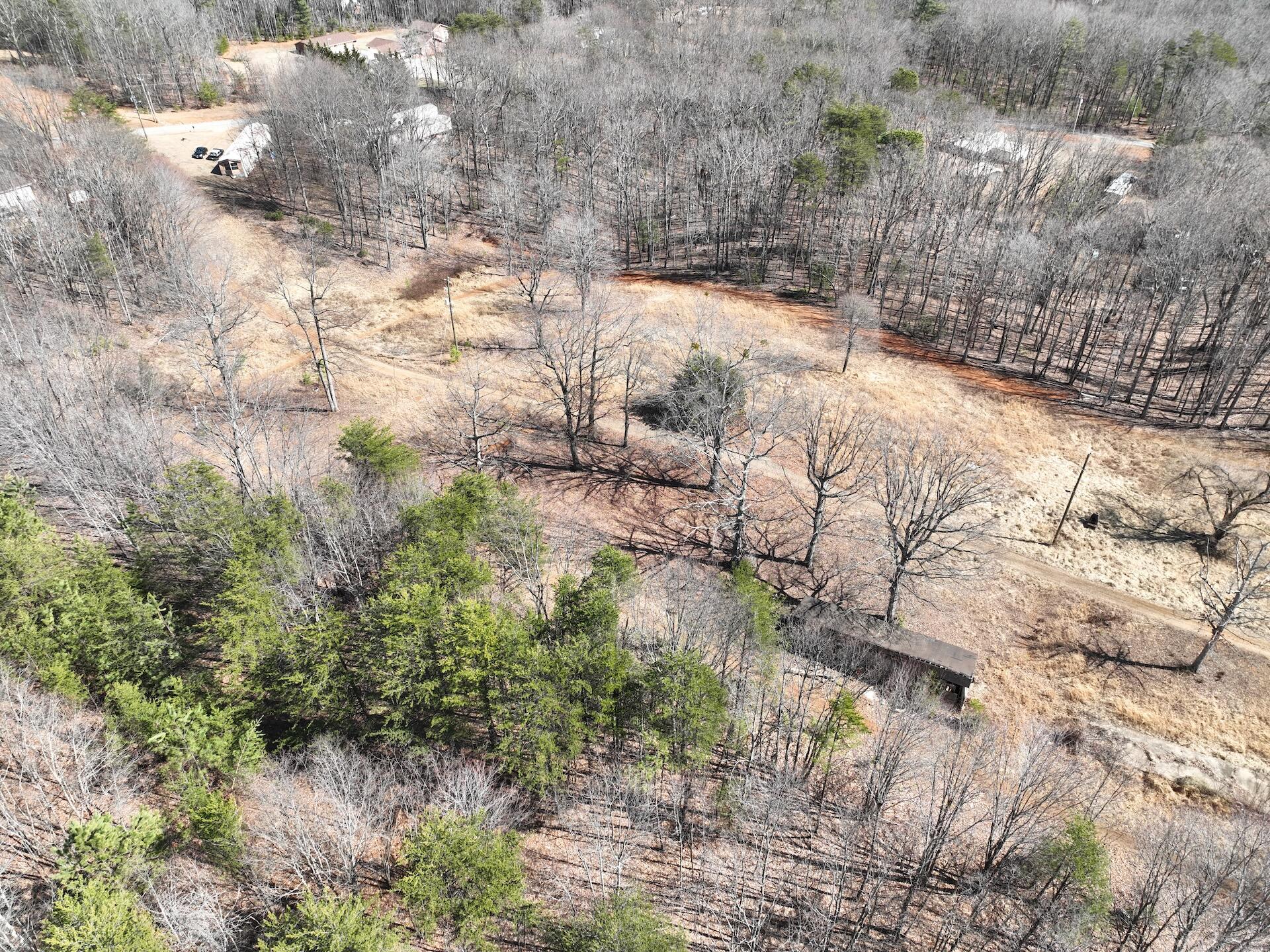 128 Green Oak Ln, Patrick Springs, Virginia image 32