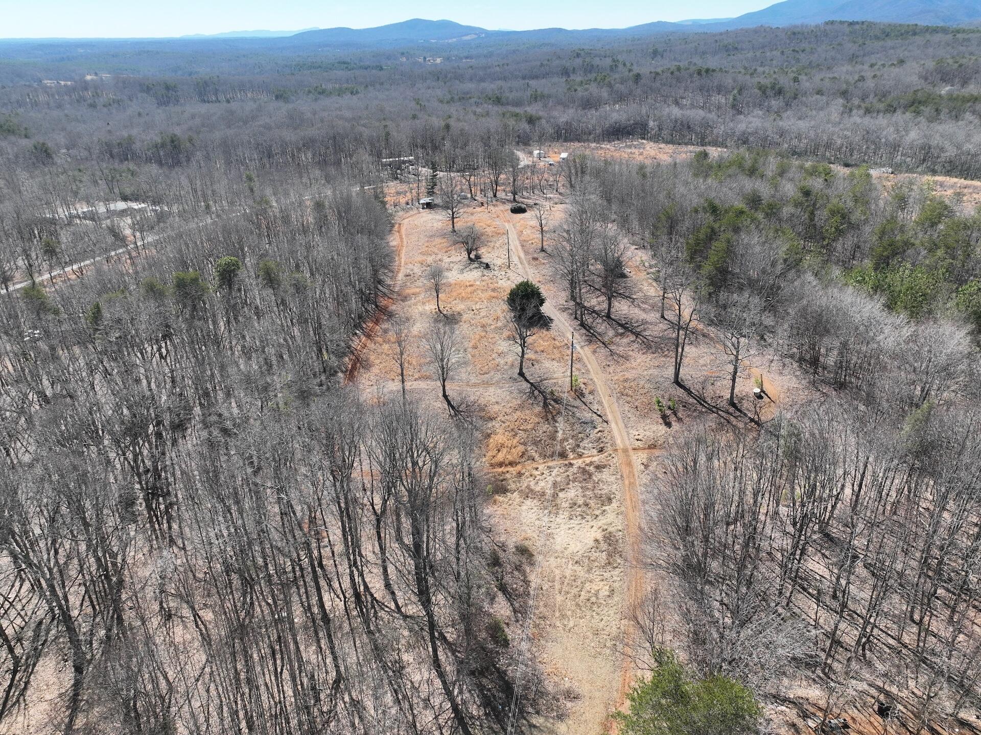128 Green Oak Ln, Patrick Springs, Virginia image 39