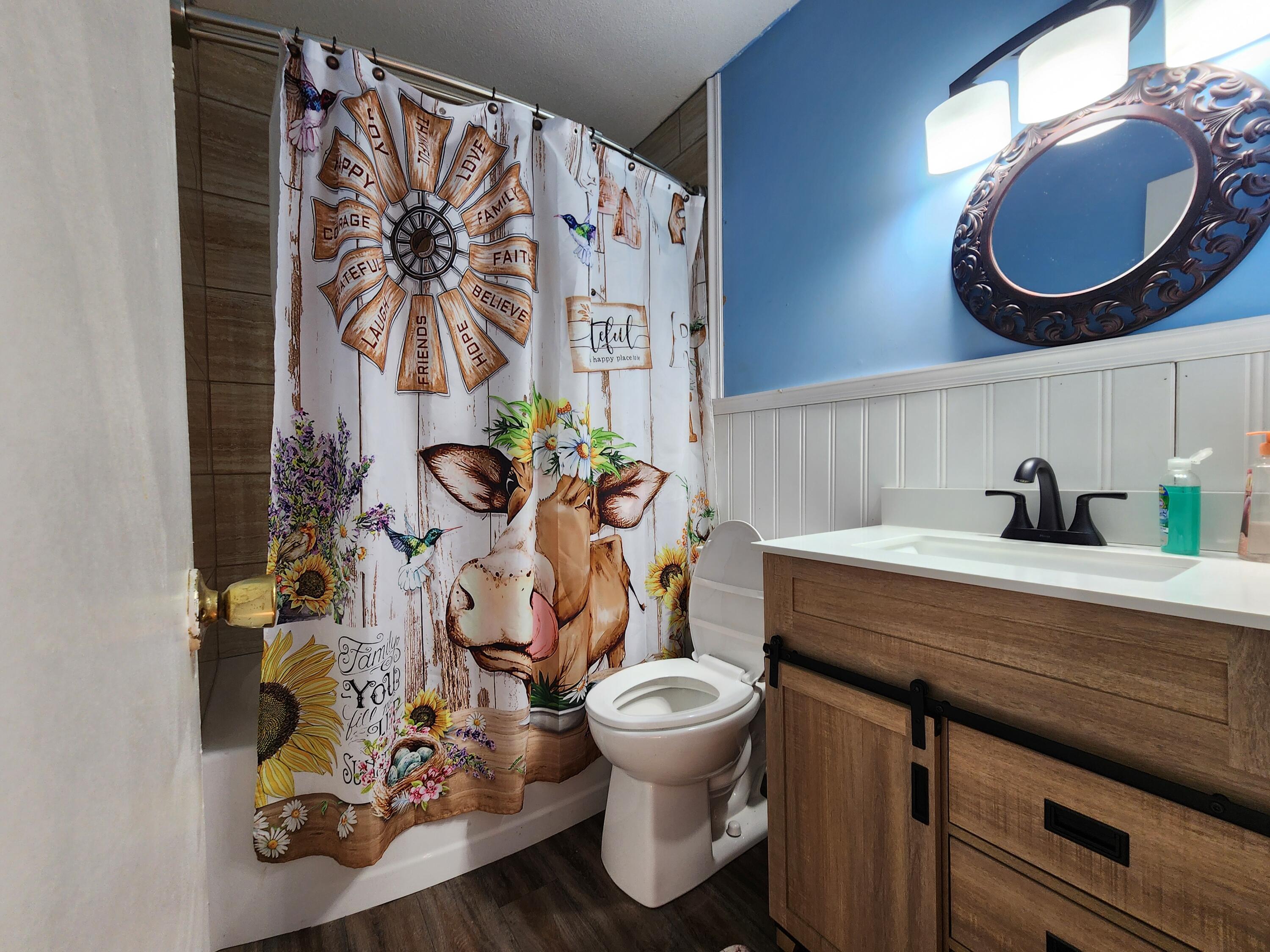 Henry, Virginia 24102, United States, 3 Bedrooms Bedrooms, ,2 BathroomsBathrooms,Residential,Active,256641