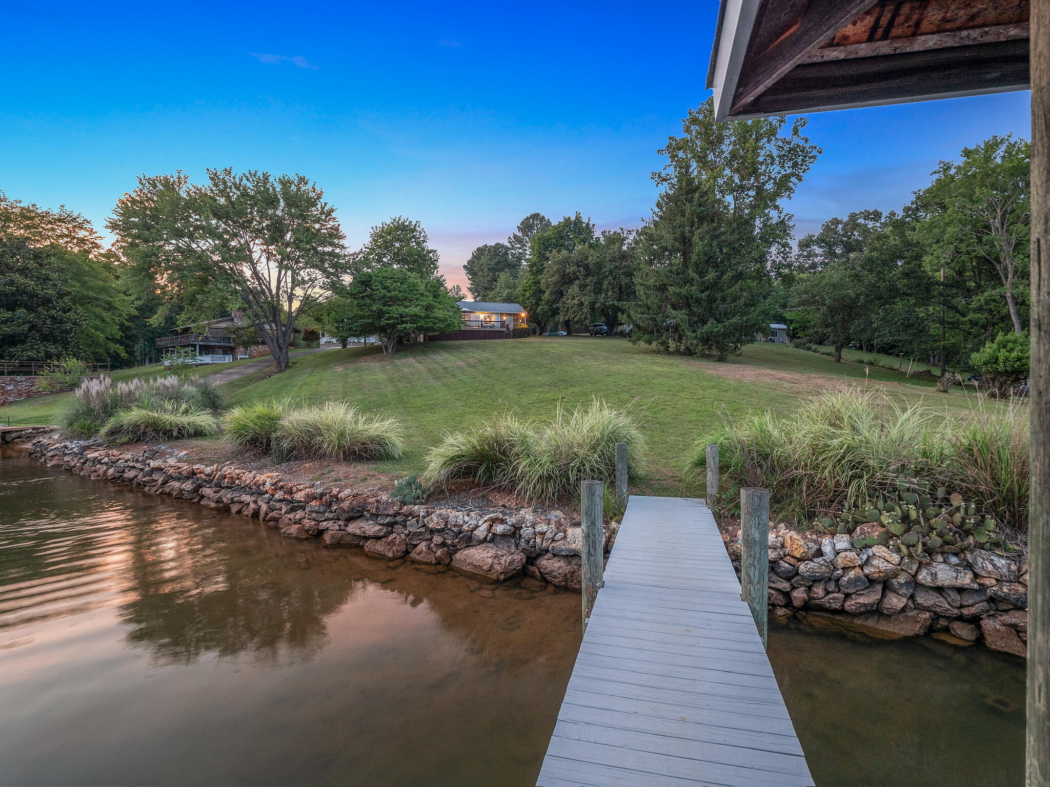1182 Lauras Ln, Huddleston, Virginia image 37