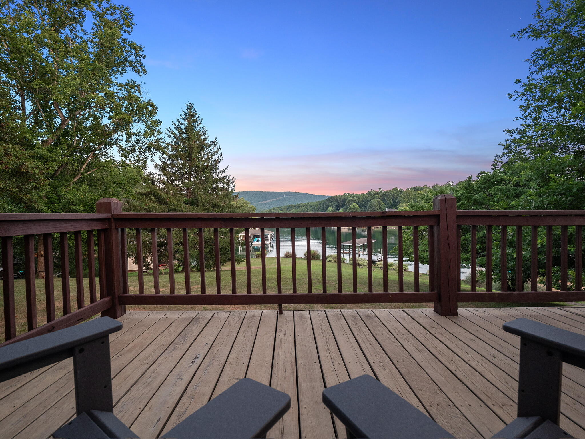 1182 Lauras Ln, Huddleston, Virginia image 31