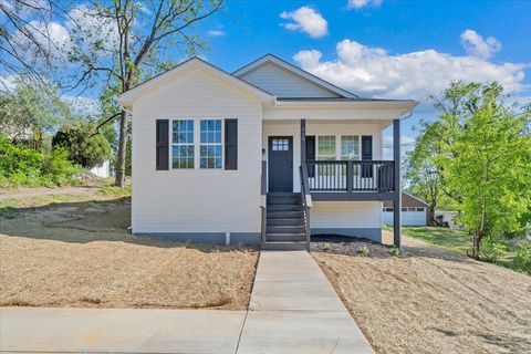 Homes For Sale - 515 Cedar Ave<br/> Vinton, VA 24179