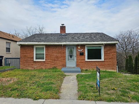 Photo of 1332 Morningside ST SE, Roanoke, VA 24013 (MLS # 926021)
