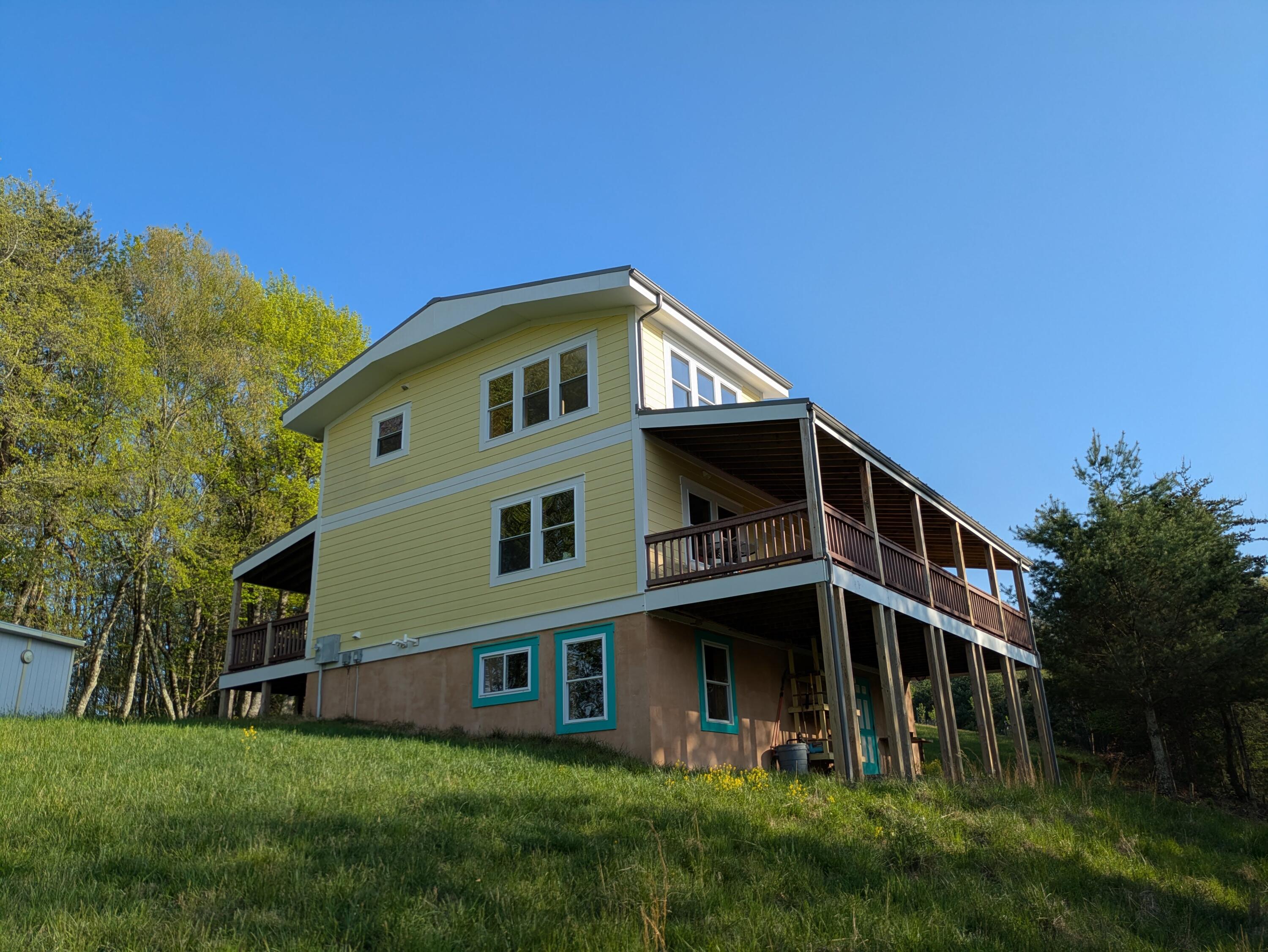475 Loss Bent Rd, Riner, Virginia image 5