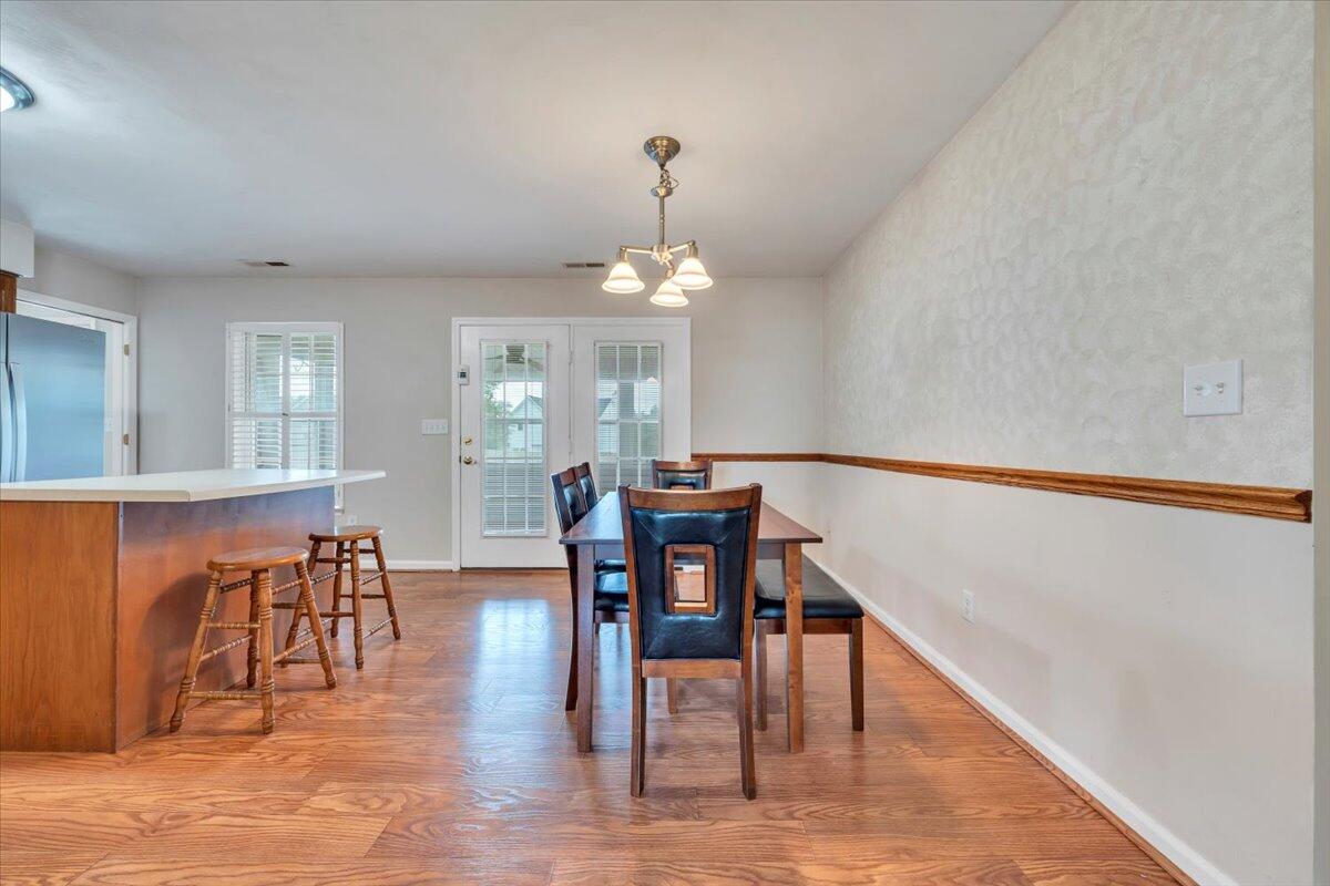 2420 Carlsbad Cir, Roanoke, Virginia image 9