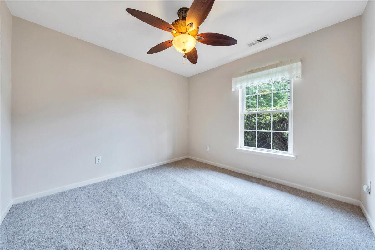 2420 Carlsbad Cir, Roanoke, Virginia image 25