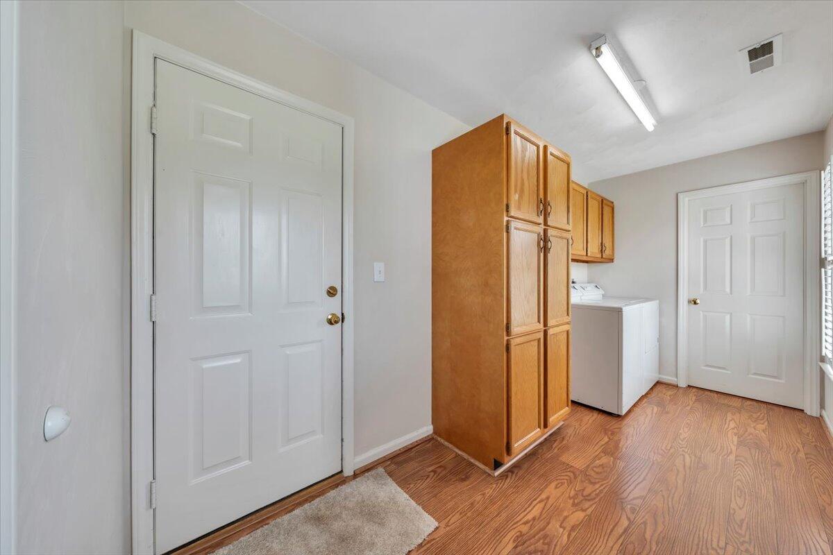 2420 Carlsbad Cir, Roanoke, Virginia image 18