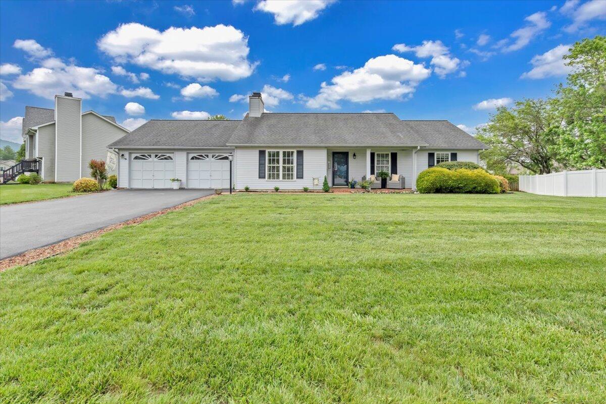 2420 Carlsbad Cir, Roanoke, Virginia image 40